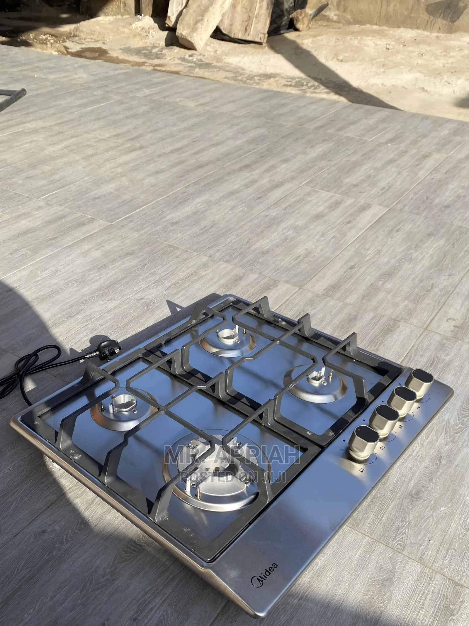 Get a Discount on Midea 60G40ME 60cm 4 Gas Hob  