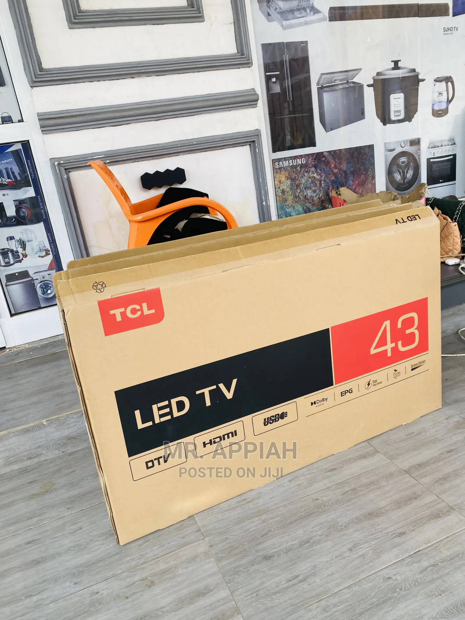 Grab 43D3200 TCL 43 Inch Smart LED HD Tv(Black).