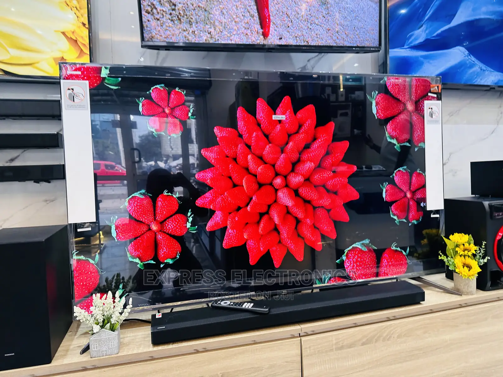 New QLED 65”C645 UHD Smart Tv TCL