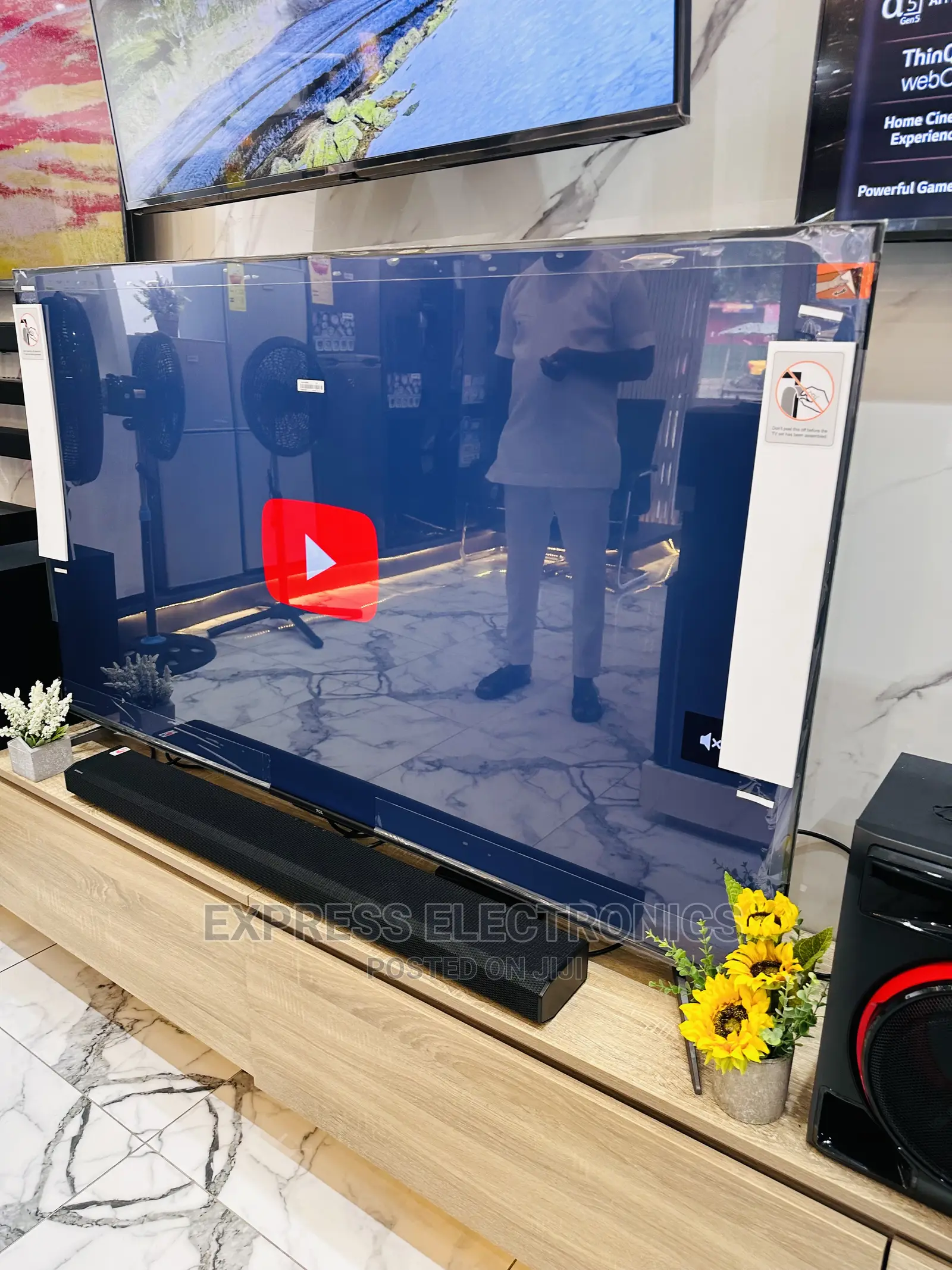 Bright and Brilliant UHD Smart 50”C645 QLED TV 