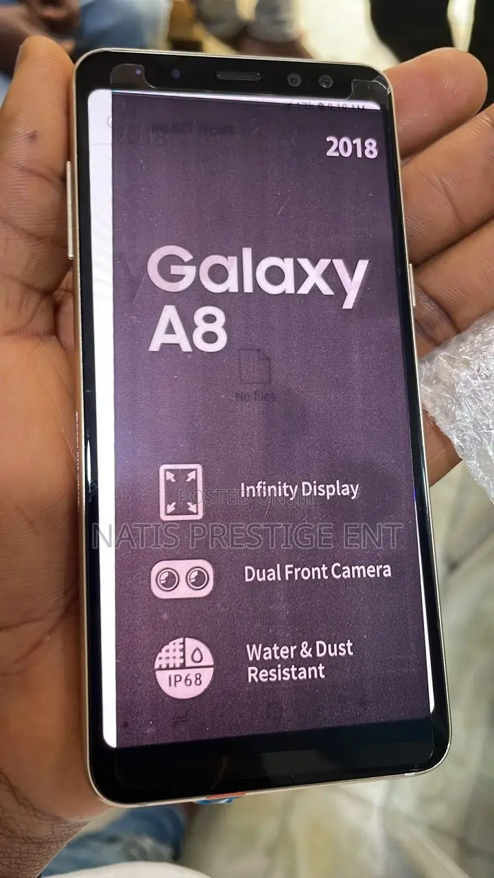Samsung Galaxy A8 32 GB Gold