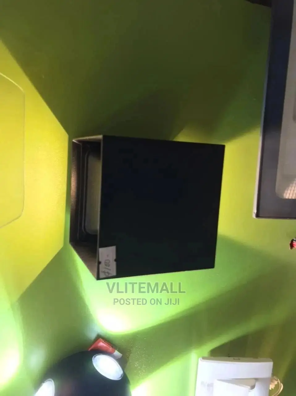 G Led Indoor / Outdoor Up Down Light