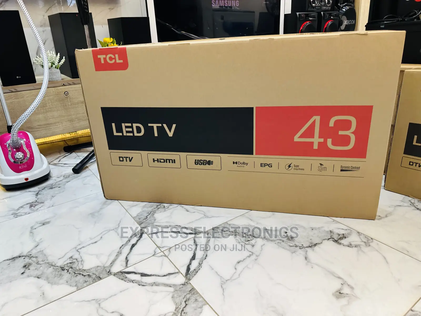 Glossy Black Slim TCL 43D3200 Satellite Display Digital