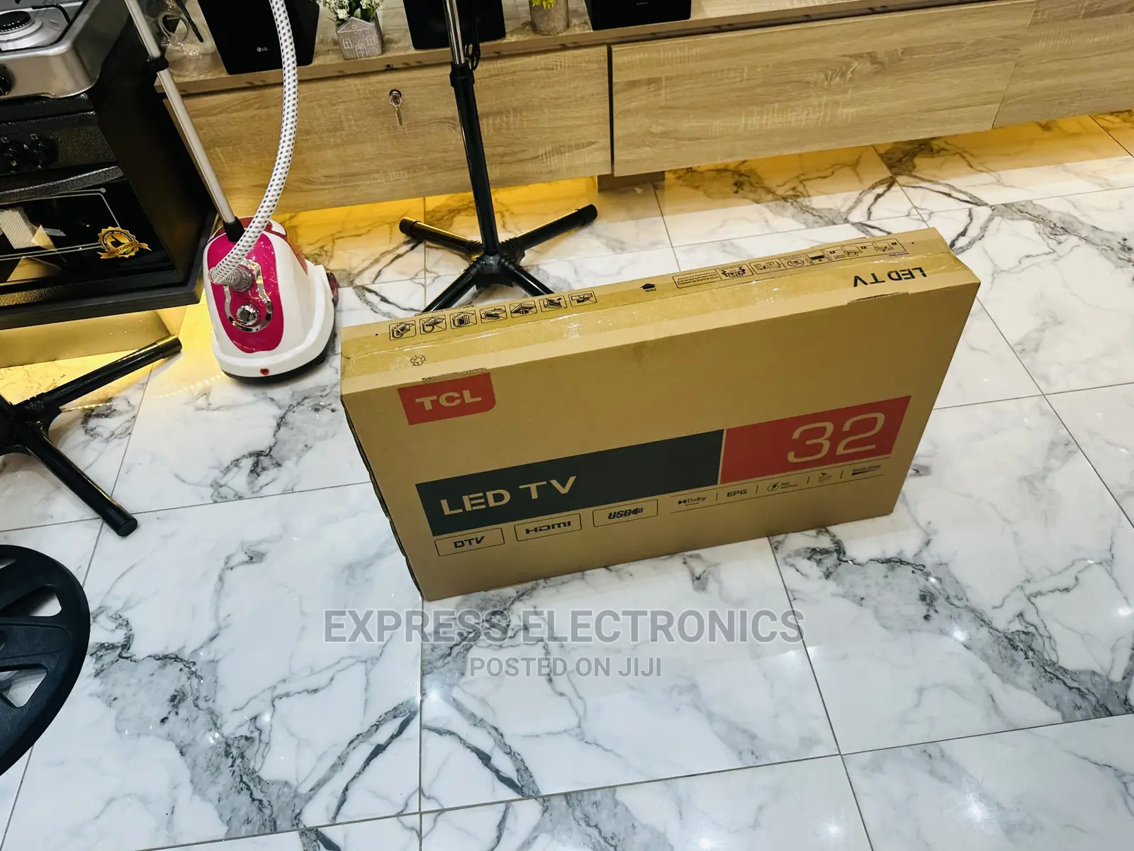 Fresh in Box  32D3200 TCL FHD Satellite  Digital Tv 