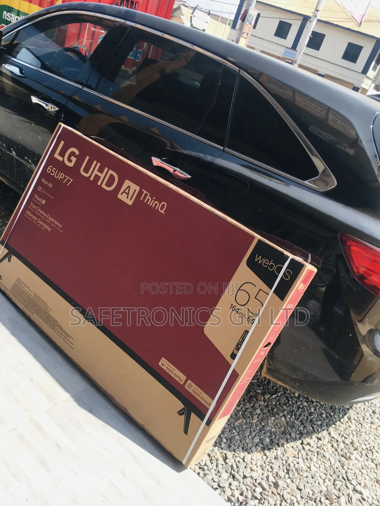 UP77 LG UHD Smart Glossy 65 Inches LED Tv