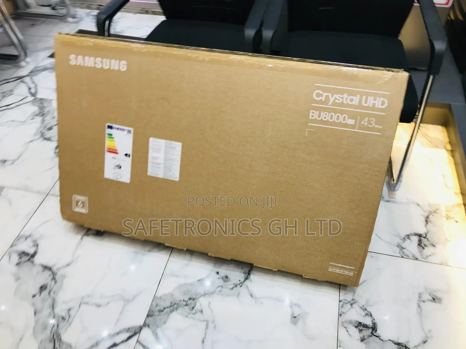  LED Essential Samsung 43 Inches Glossy UHD Tv
