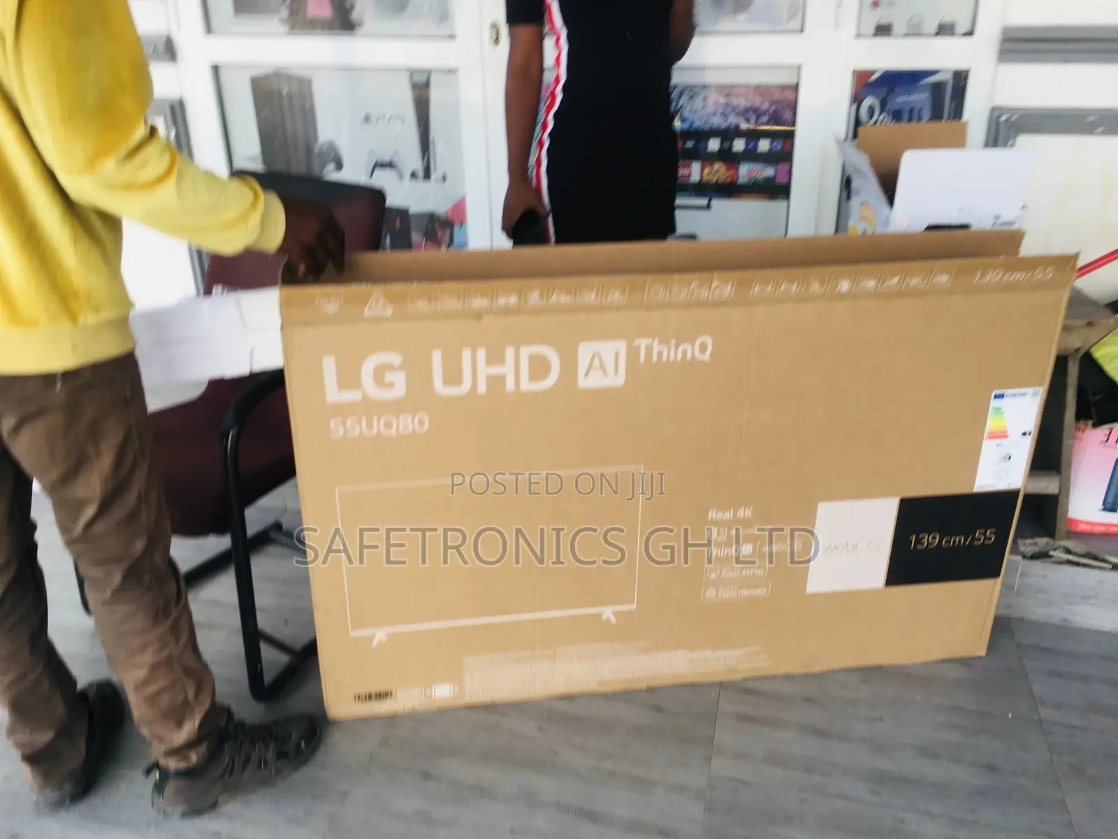 Unique Brand Lg 55 Inches Glossy UQ80 LED Tv