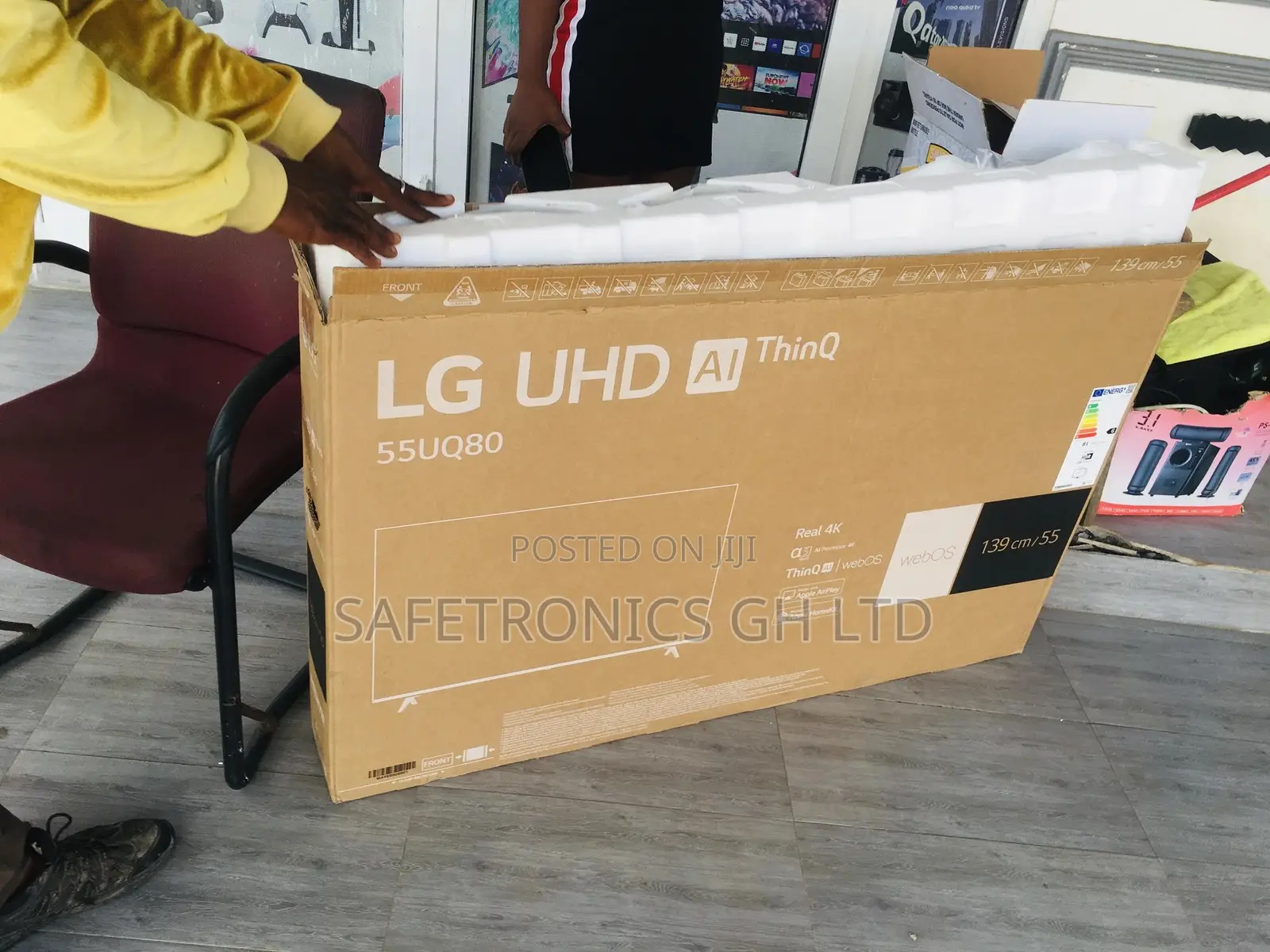 Perfect Design 55 Inches UQ80 LG UHD Smart Glossy LED Tv