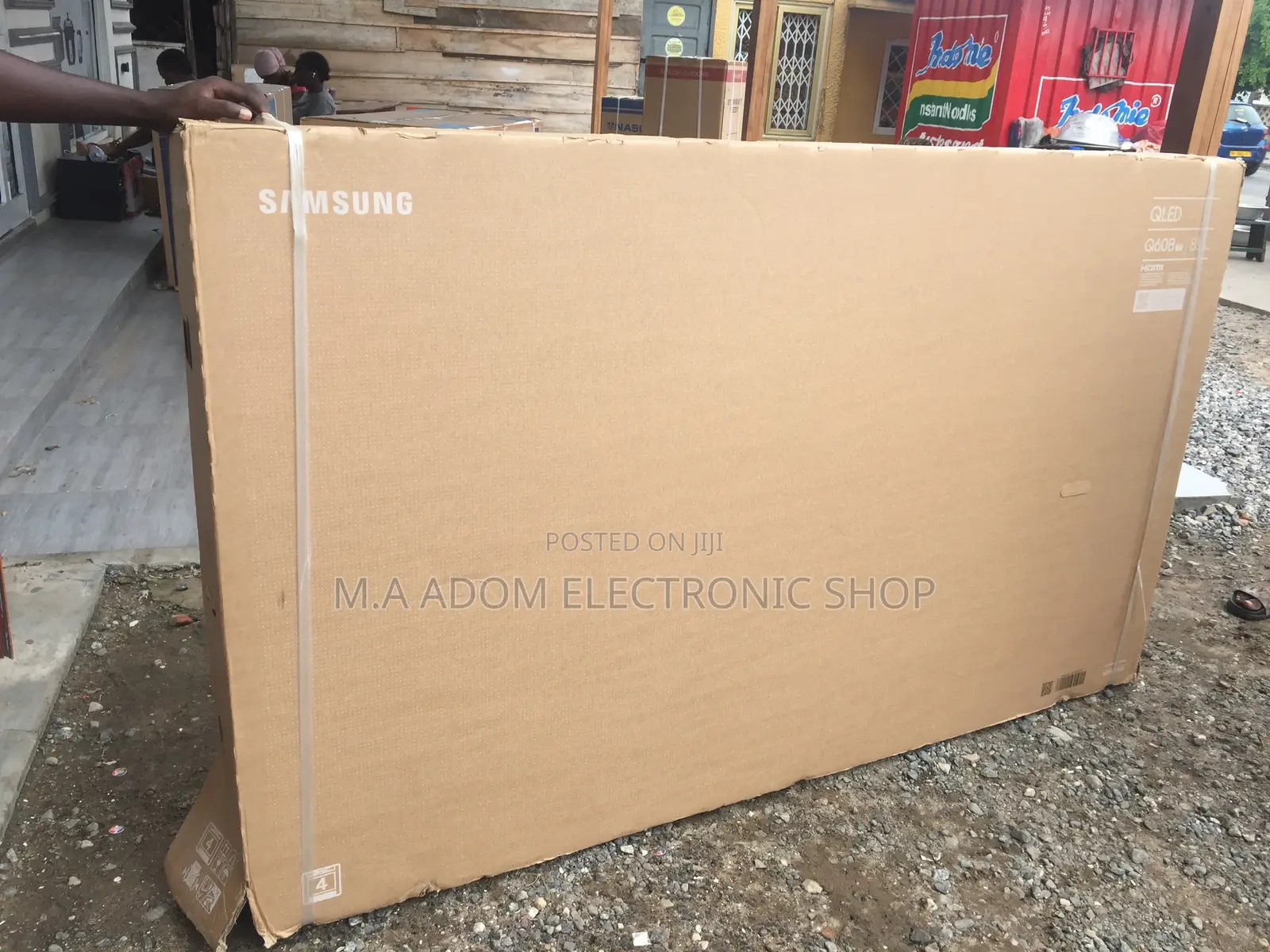 Powerful 85" Class QLED Q60A(2021)