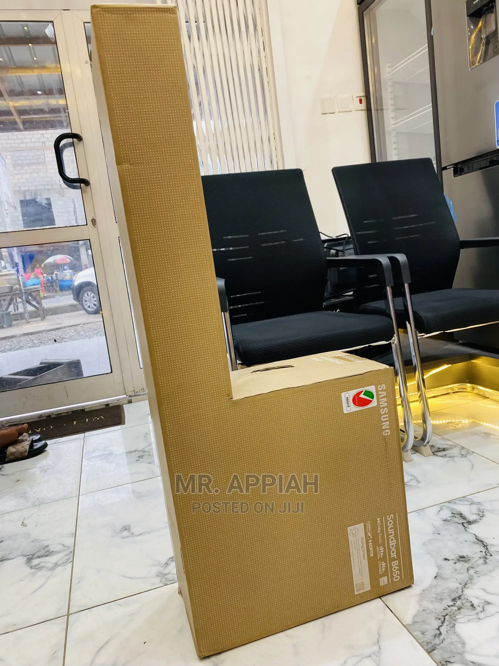 Budget-Friendly Samsung Soundbar(HW-B650) 