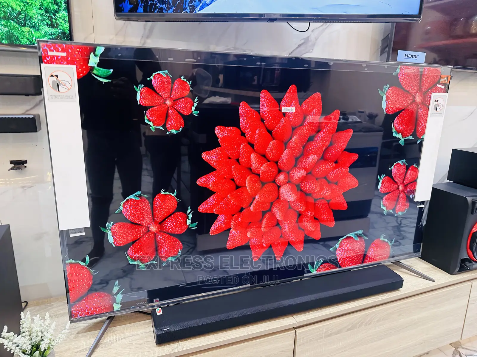 Glossy Triluminos UHD Smart TCL 43”P635 LED Android