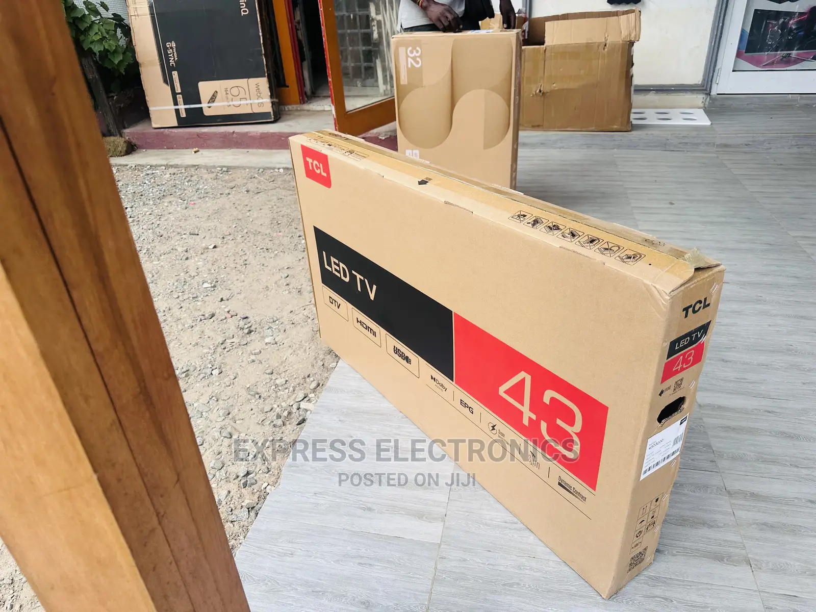Get Good  Offer on Satellite FHD Digital TCL 43” Tv 43D3200