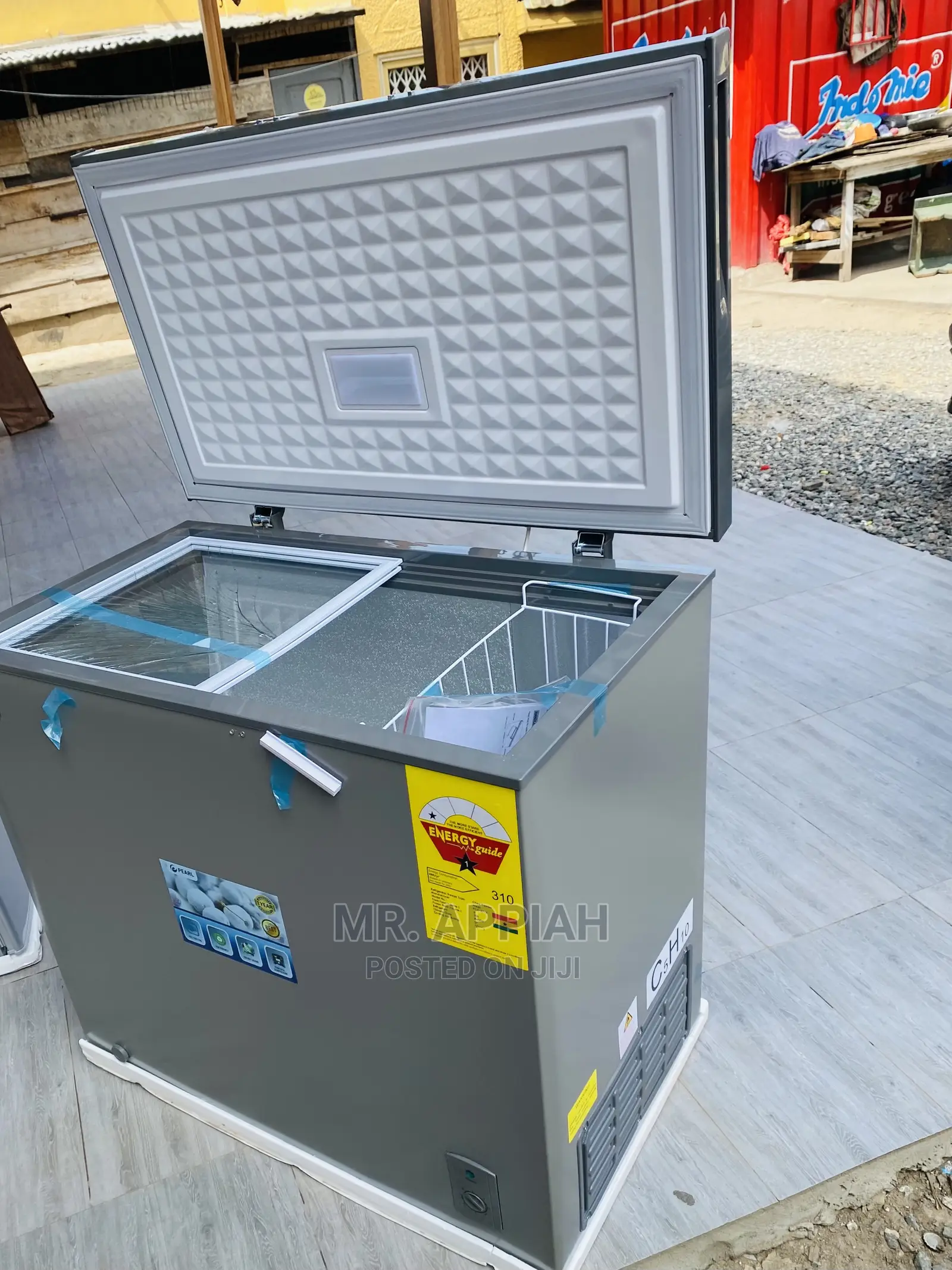 Energy and Cost Saving 200ltr Pearl Chest Freezer(PCF-240).