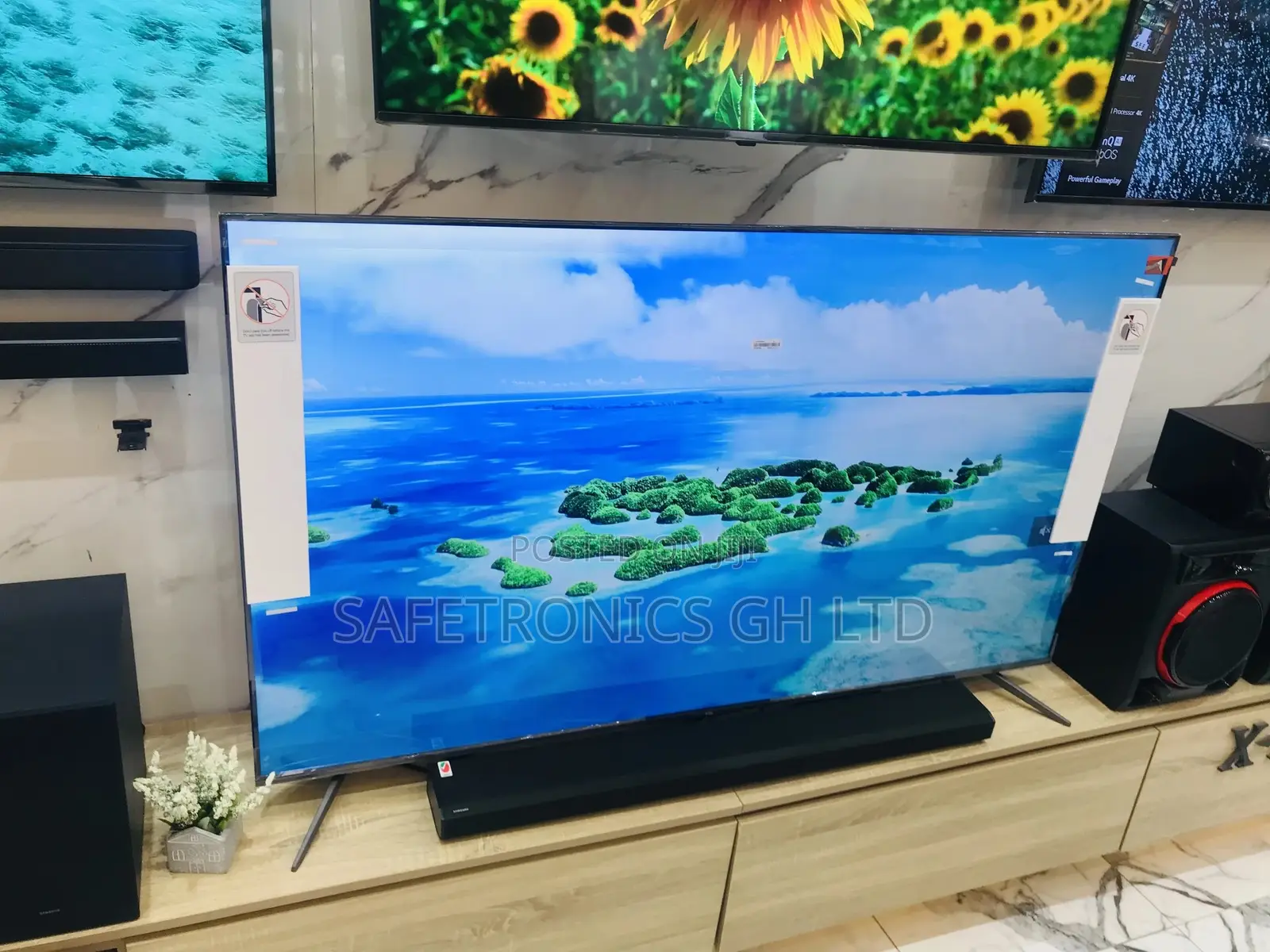 65 Inches QLED Glossy TCL Reliable Quality 