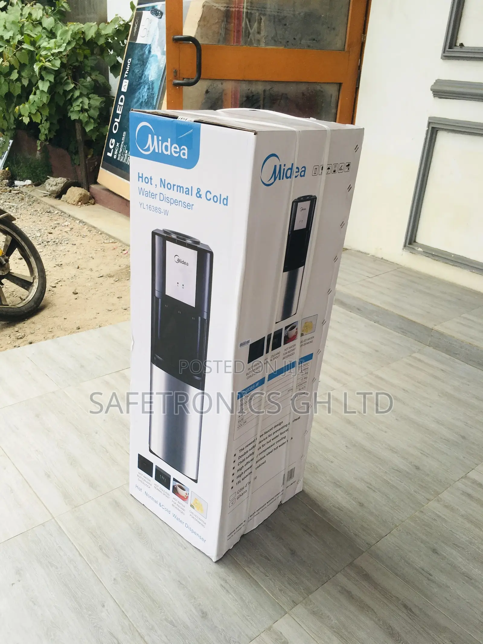 Classic Design Midea Water Dispenser Hot and Cold