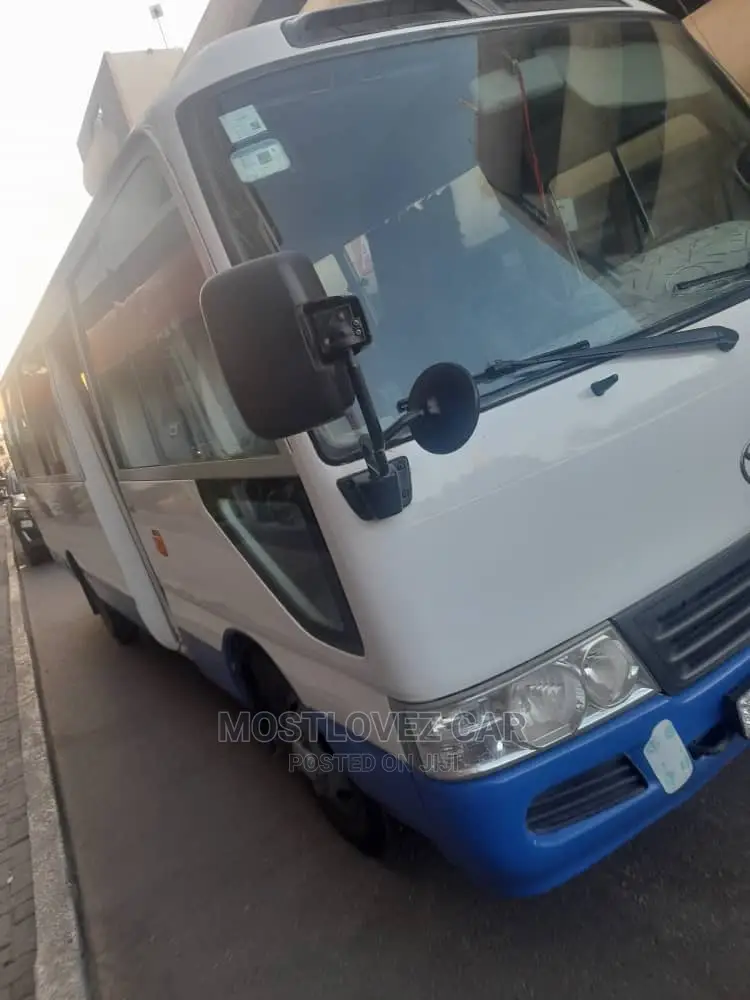 Rent a Car - Toyota Coasters Bus 30 Passengers Buses