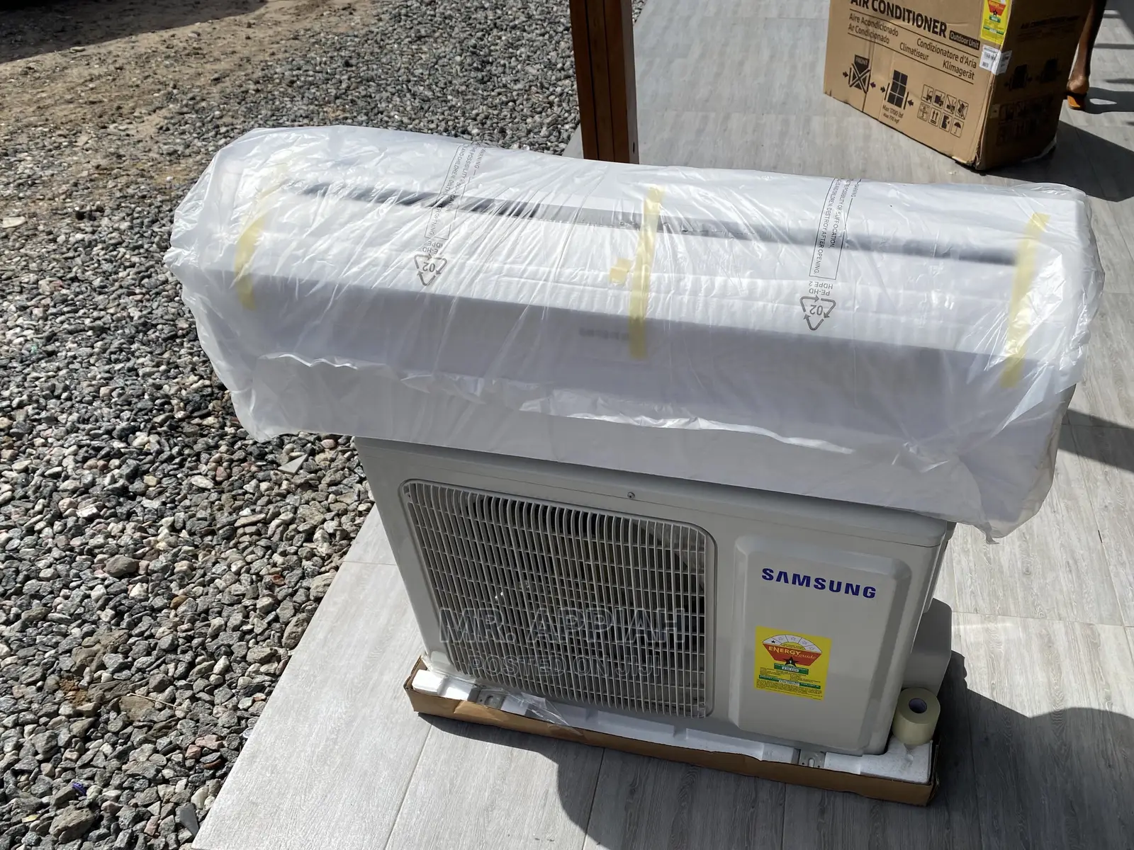 Samsung 1.5hp Inverter AC Works Faster Saves Energy(White)