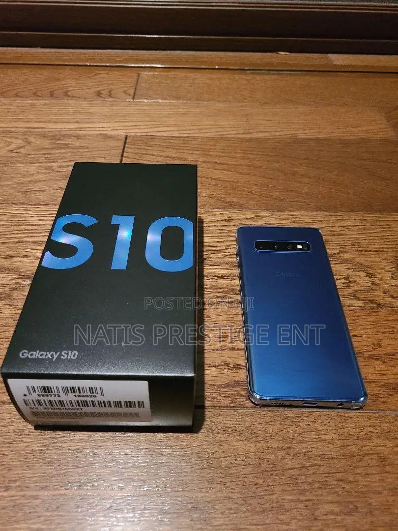 New Samsung Galaxy S10 128 GB Blue
