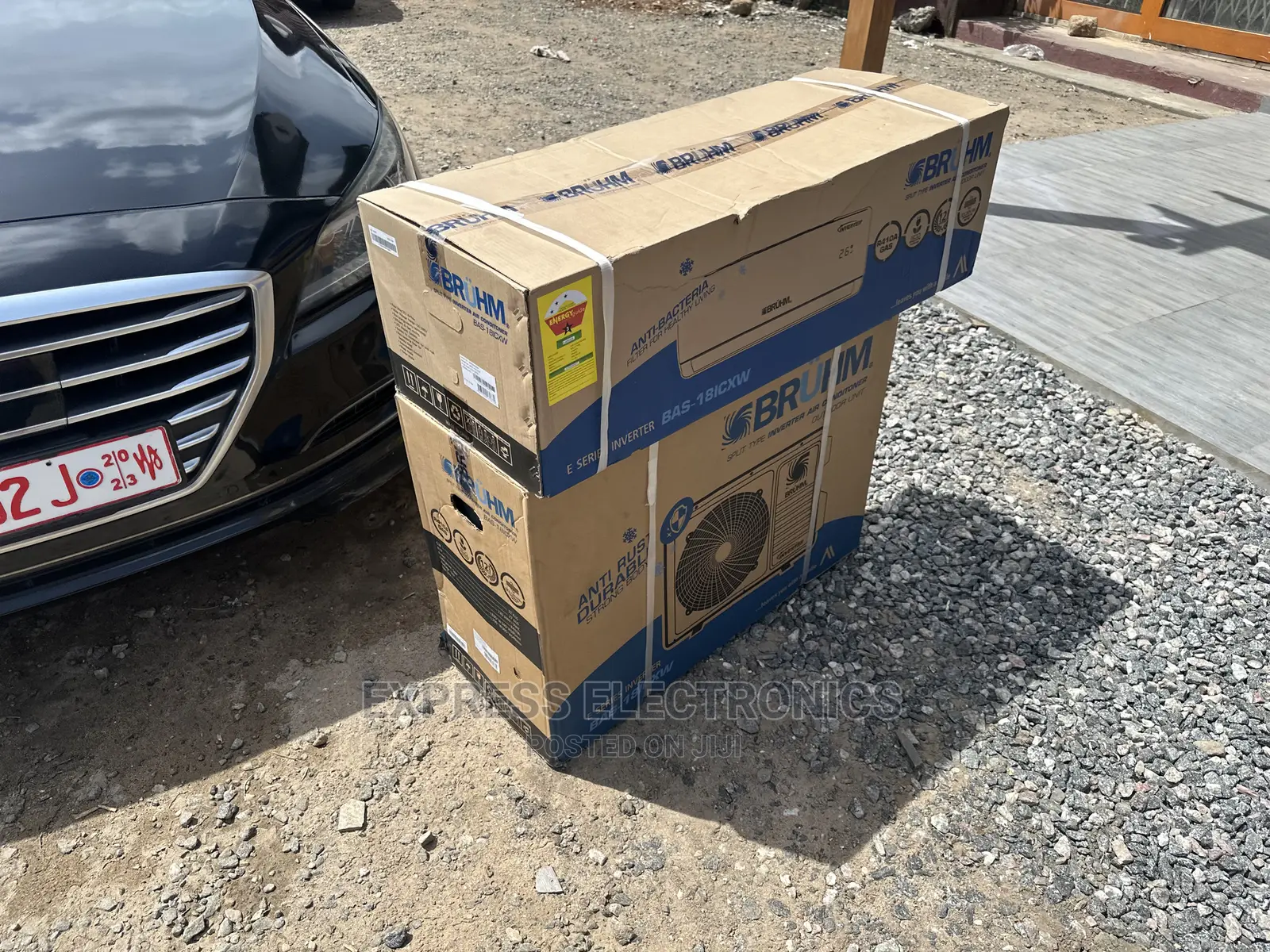 Unique Design White Inverter Split AC 2.0hp Bruhm