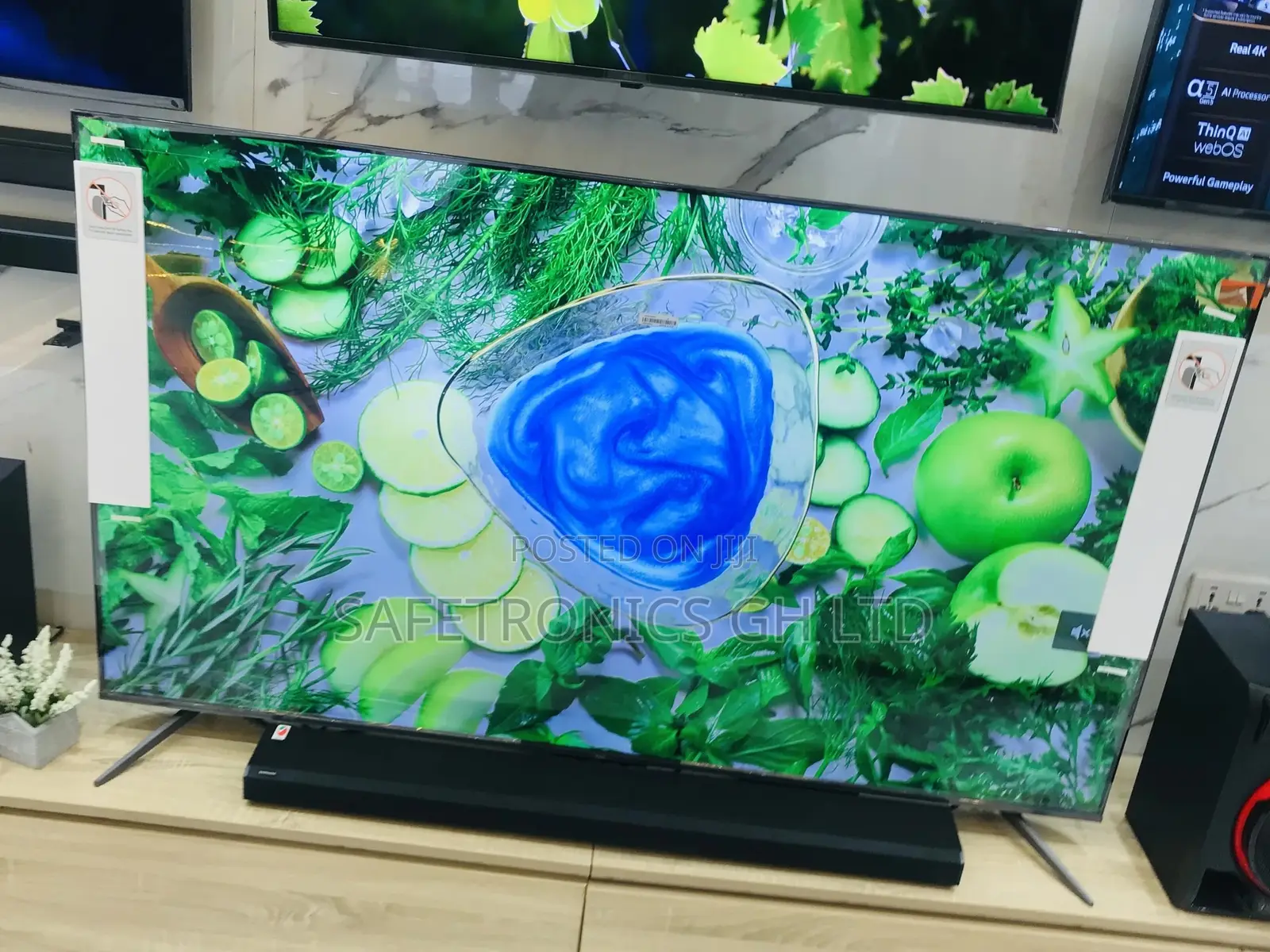 New Samsung 4k 85 Inches BU80 Crystal Led Glossy Tv