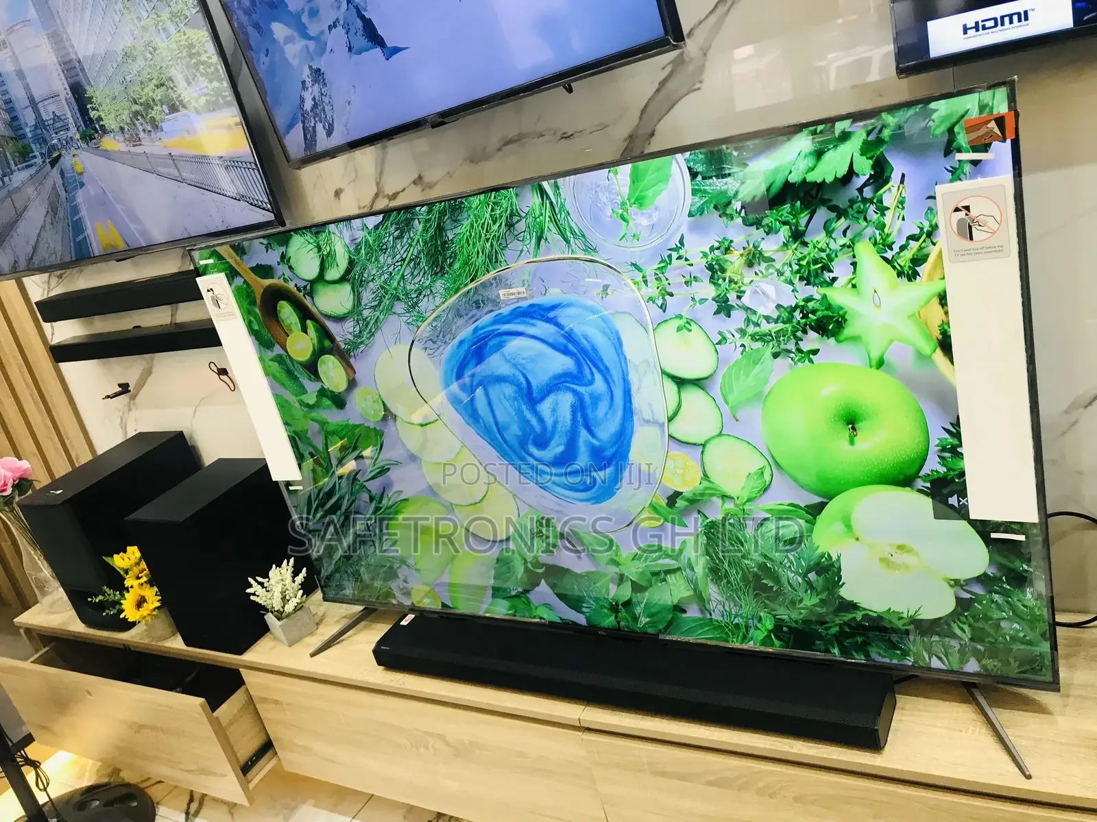 Quality Samsung 85 Inches Glossy LED Smart AU71 Crystal