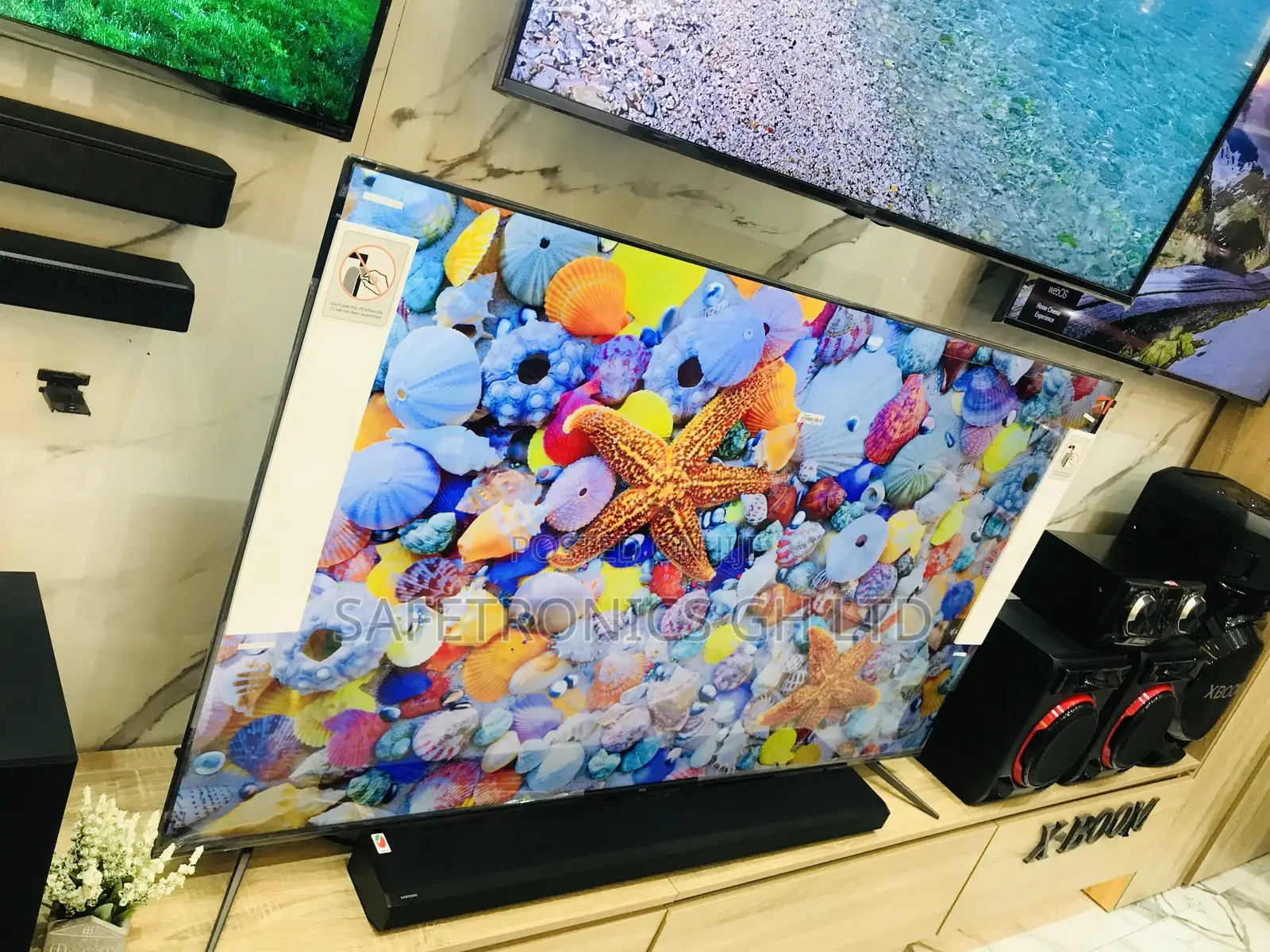 Unique Samsung QLED 85 Inches Glossy Led Q60A Tv