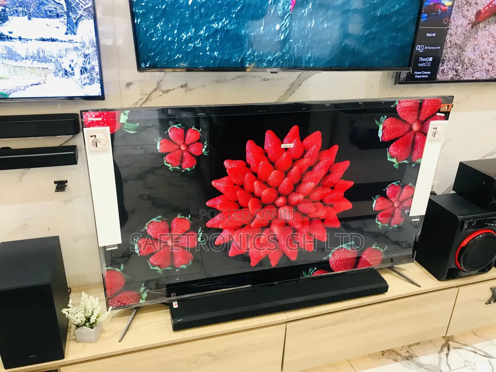 UP80 Samsung 86 Inches Glossy LED Tv