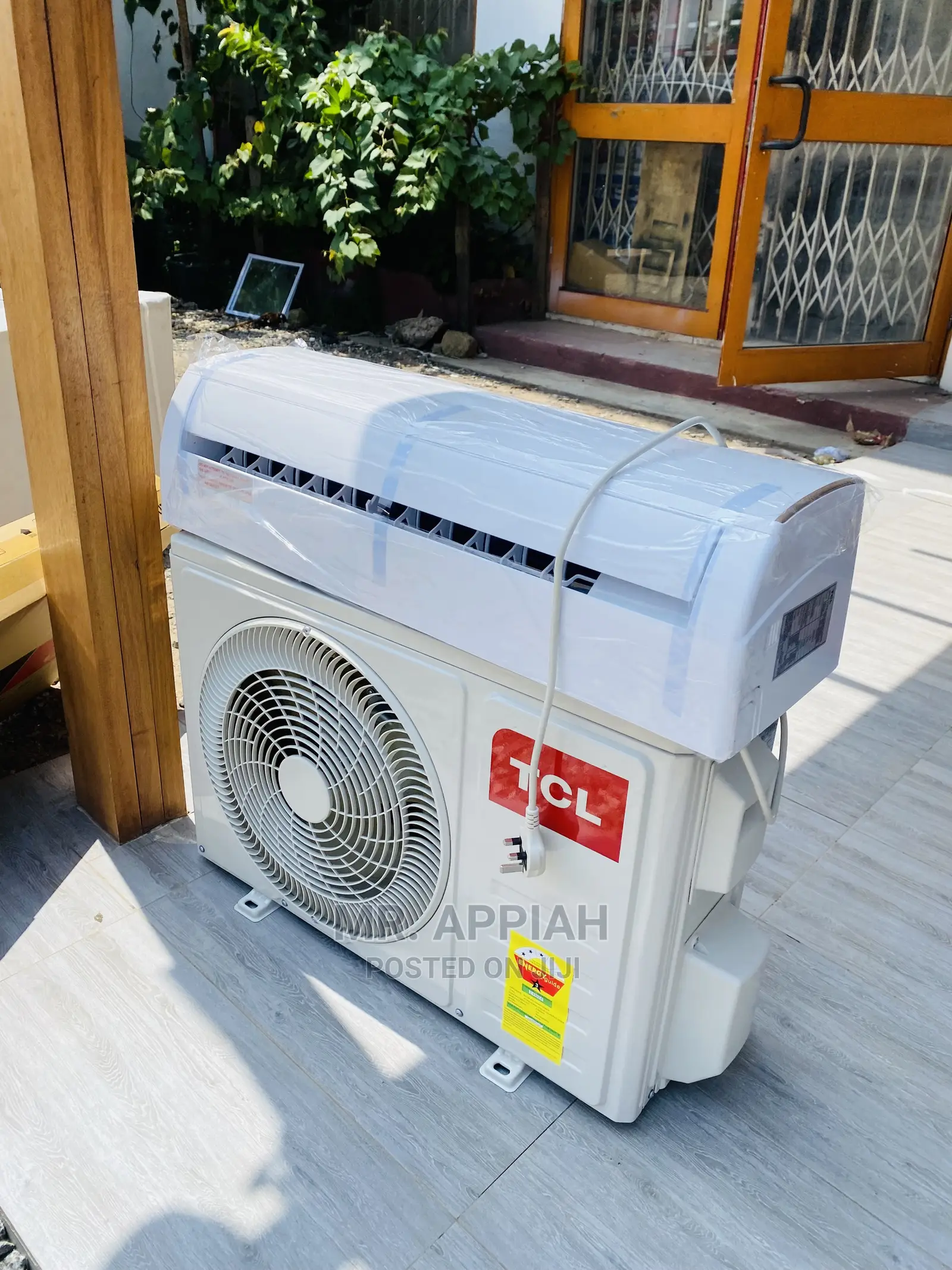 TCL 2.0hp Ac Works Faster, Feather Wider(18CSA/Xa51)..