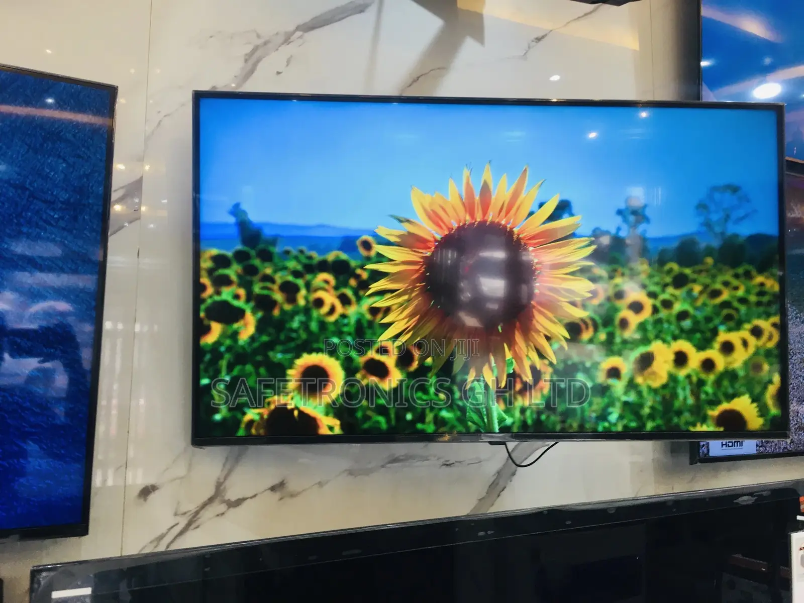 Extremely Clear Samsung 50 Inches Glossy Led Au71 Tv