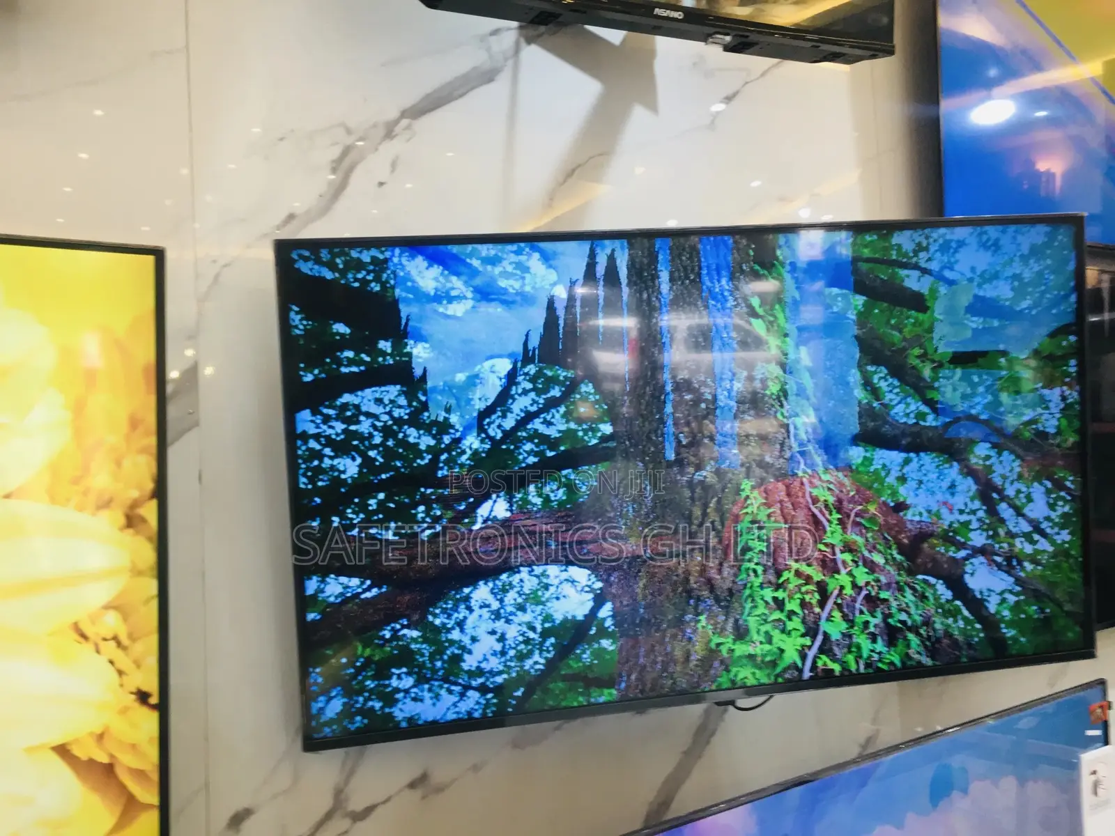 UQ70 Lg Clear 55 Inches Glossy LED Tv Available