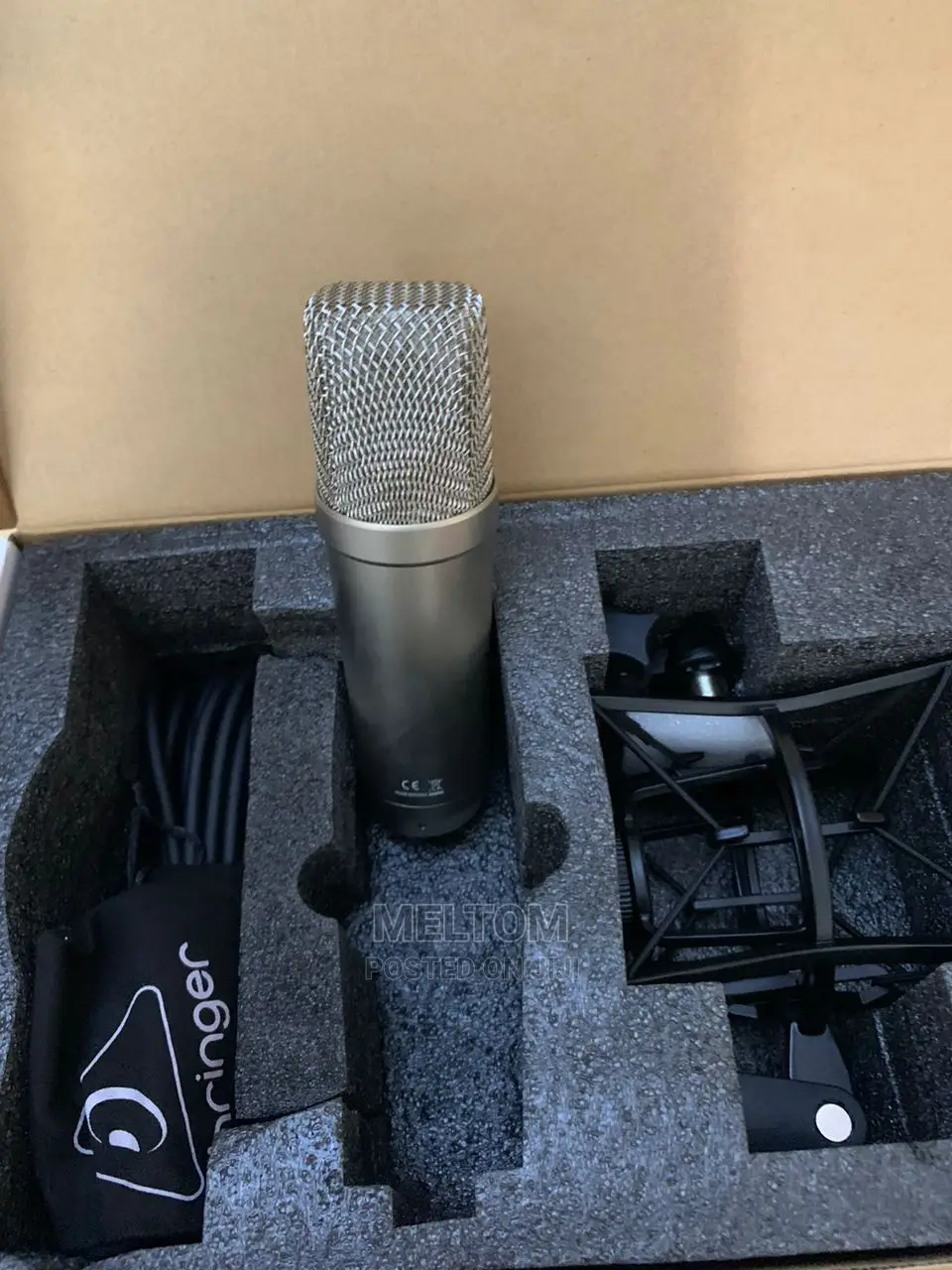 Behringer TM1 Studio Condenser Microphone