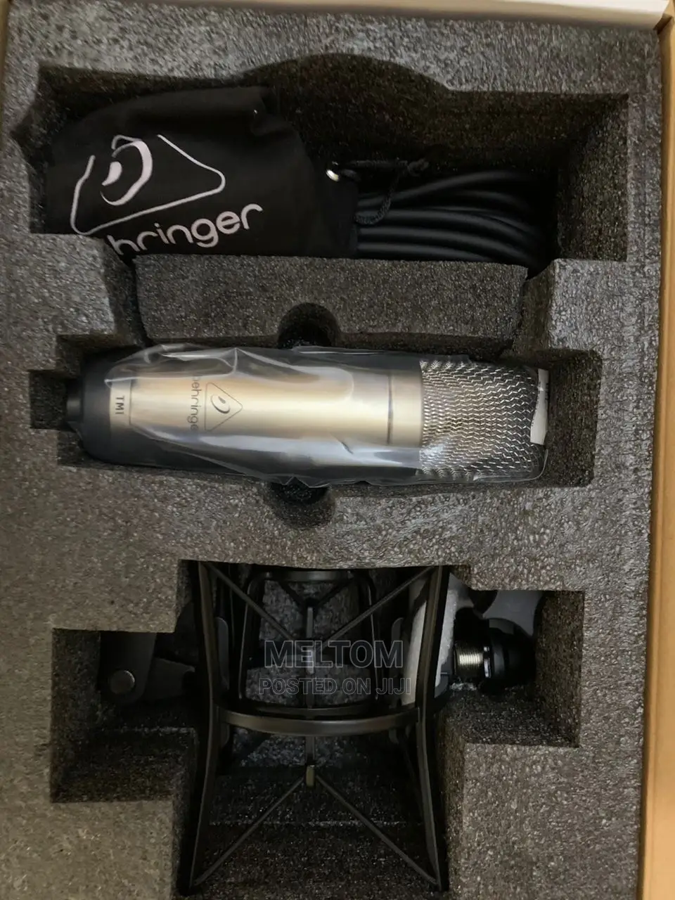 Behringer TM1 Studio Condenser Microphone