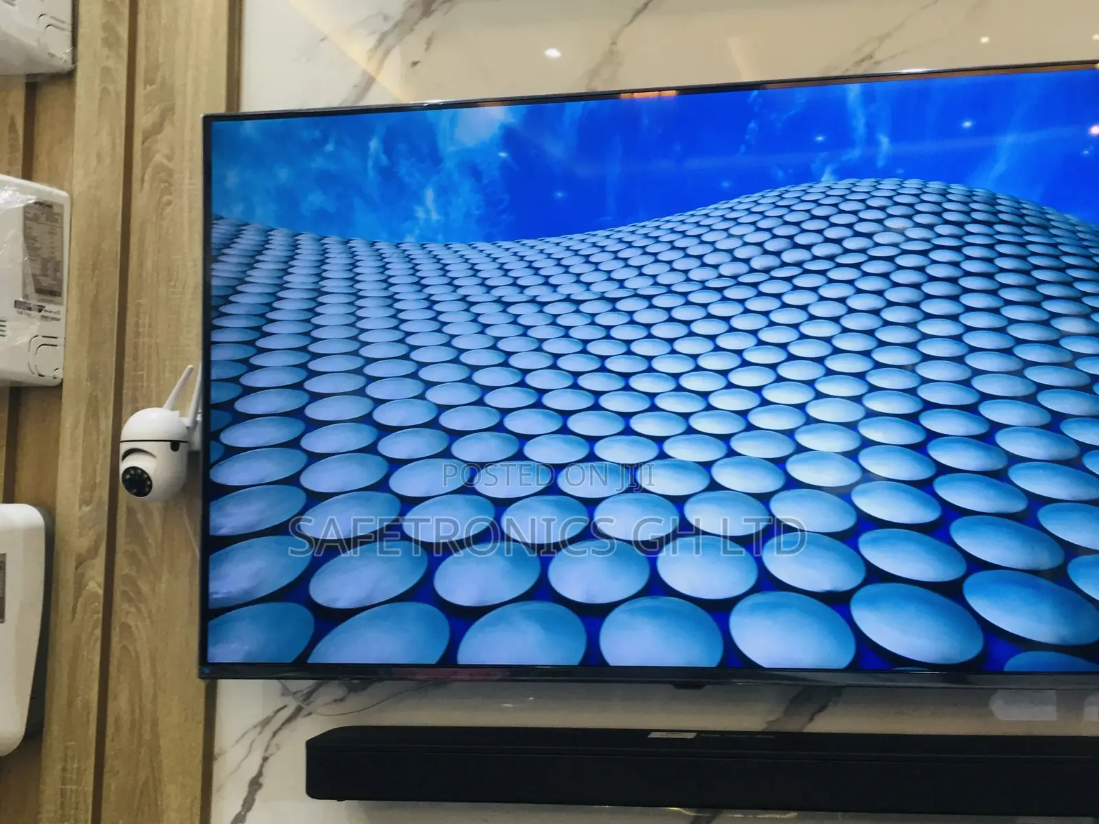 Affordable Quality Samsung 85 Inches UHD AU71 LED Glossy
