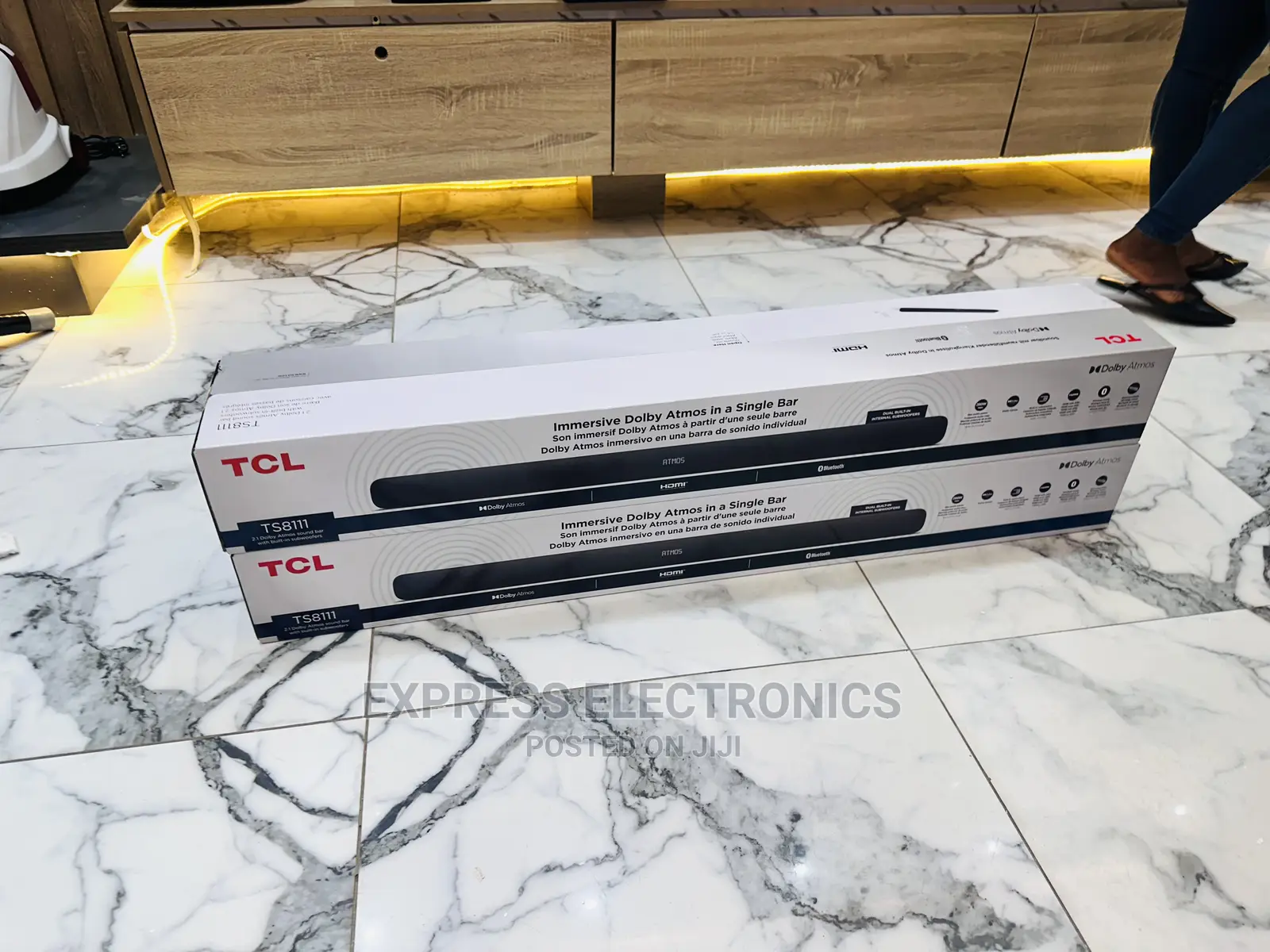 TCL Sound Bar!Tcl-Ts8111 2.1 Channel 260W for Cool Price