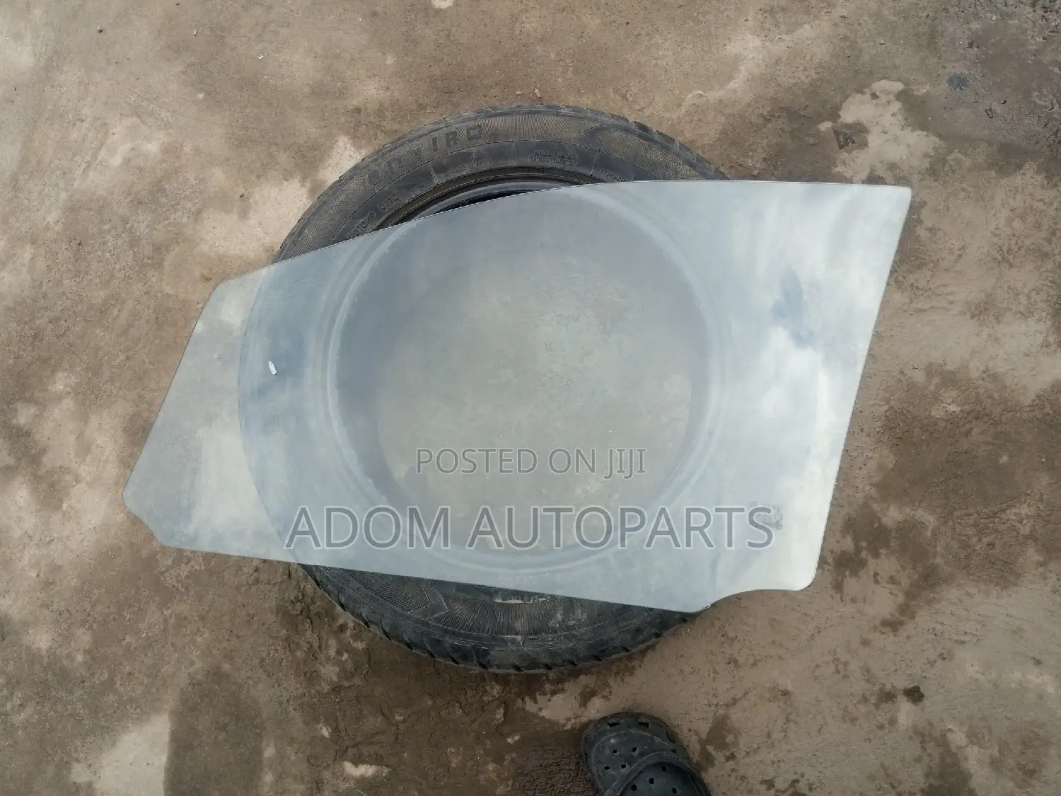 Lexus RX350 Door Glass