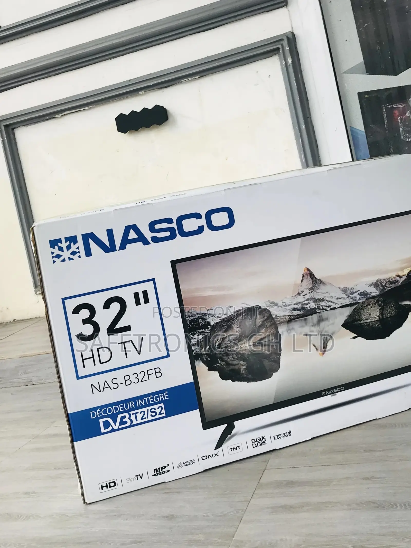 Well Design Nasco 32 Inches Glossy LED Tv