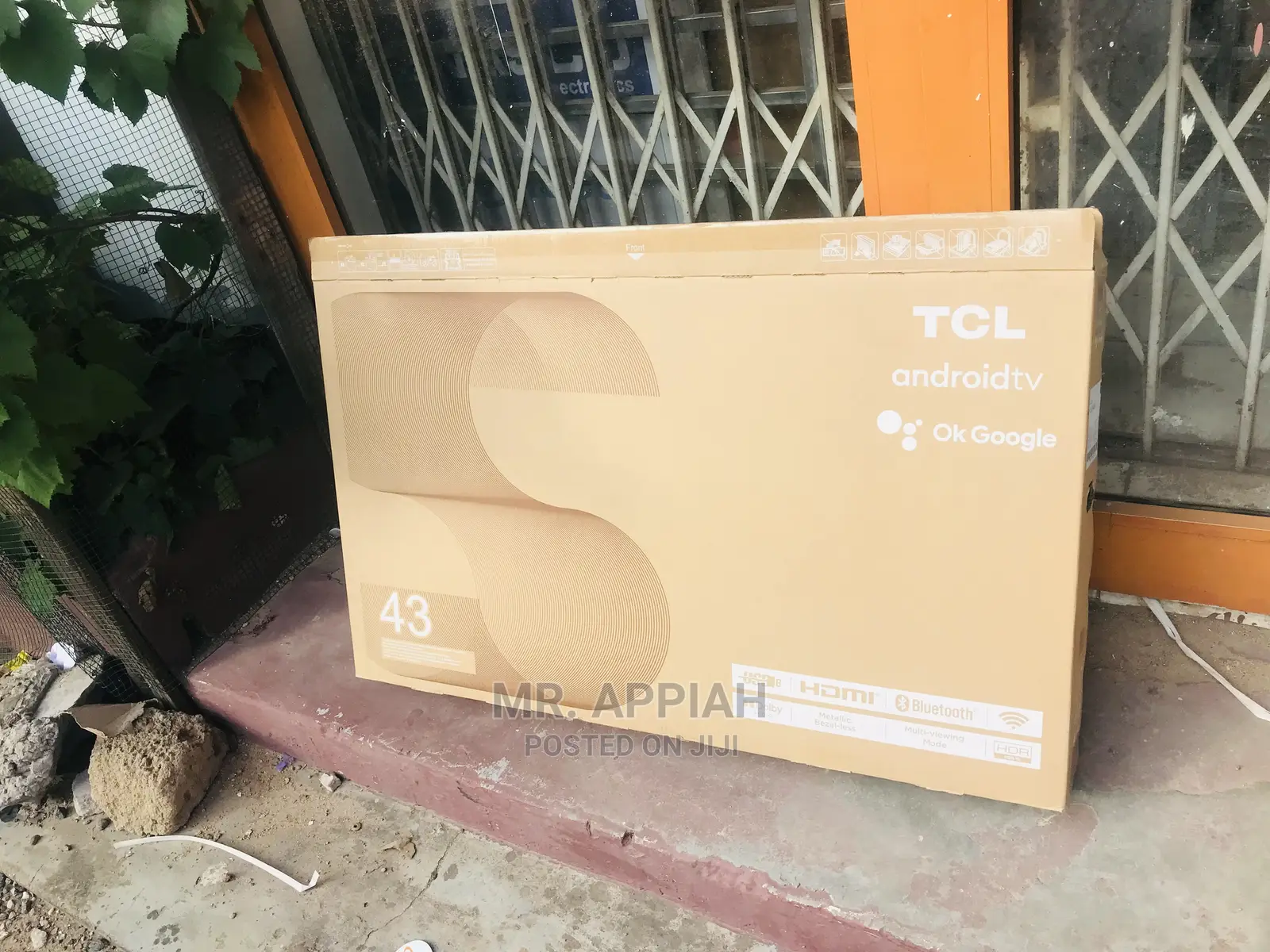 Get Massive Discount for TCLHDR Smart LED Tv(Black) 