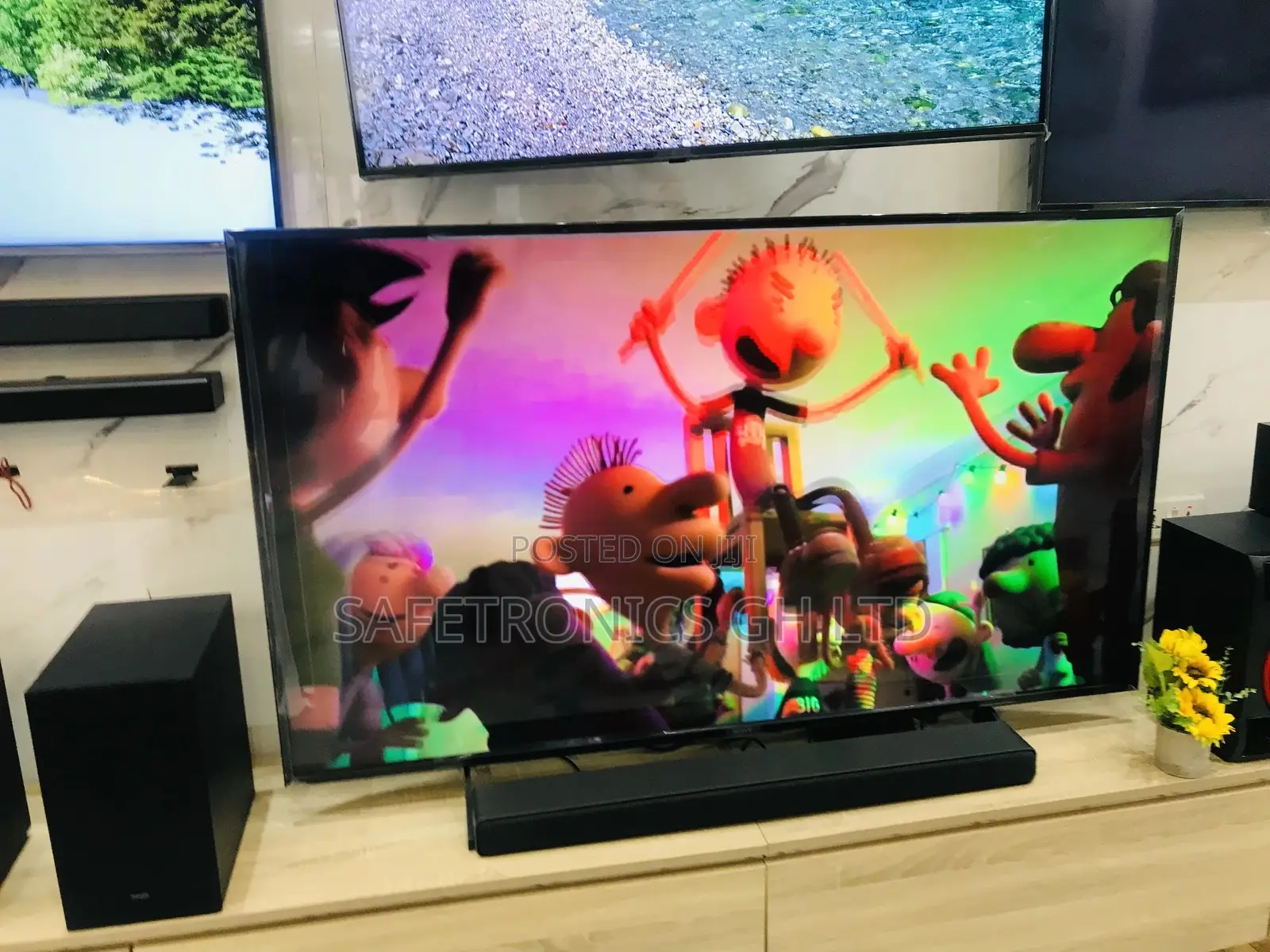 Reliable AU71  60 Inches LED Glossy Samsung UHD