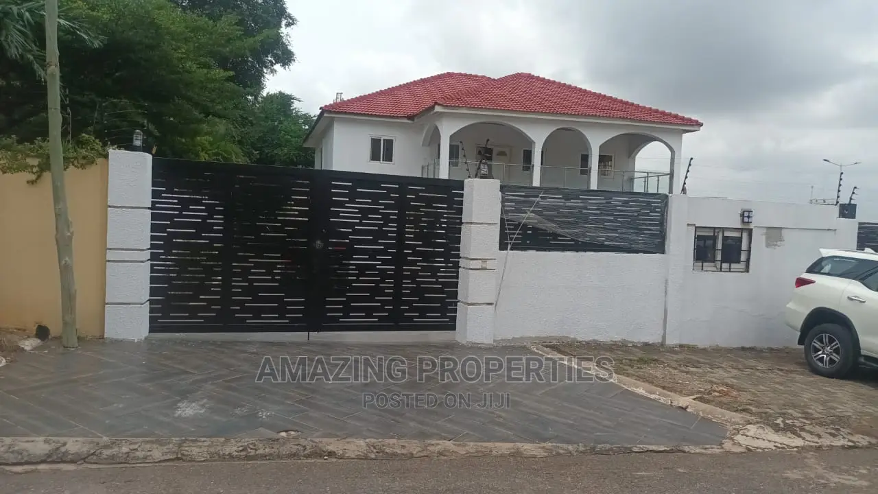 6bdrm House in Airport Residential Area for rent