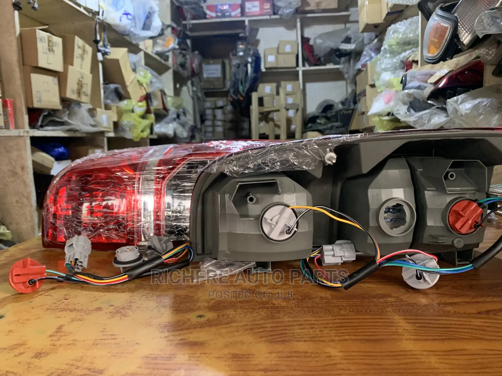 Toyota Hilux 2012 Taillight