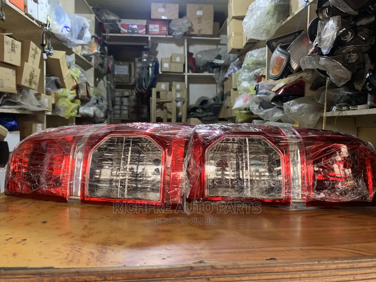 Toyota Hilux 2012 Taillight