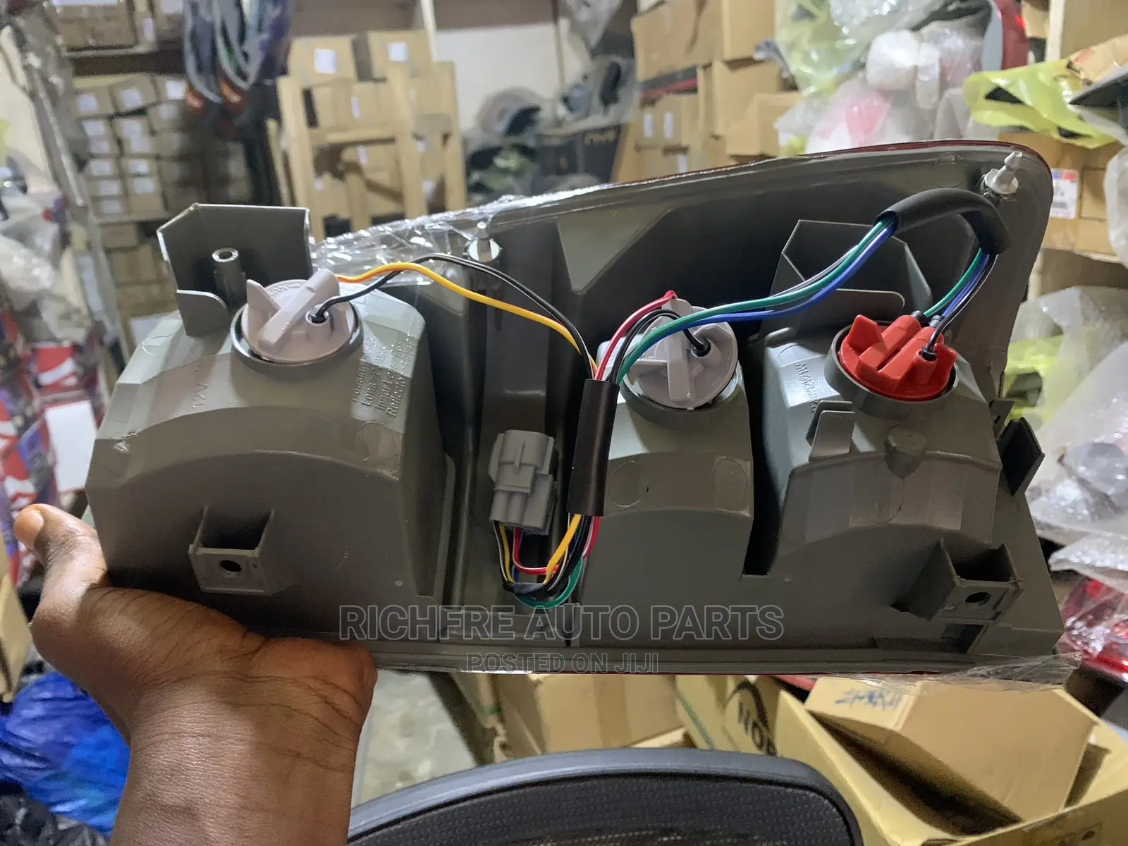 Toyota Hilux 2012 Taillight