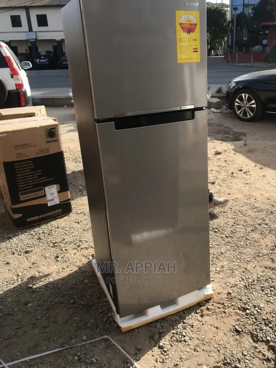 Get Massive Discount for Samsung Rt26 Fridge(Silver)260L.