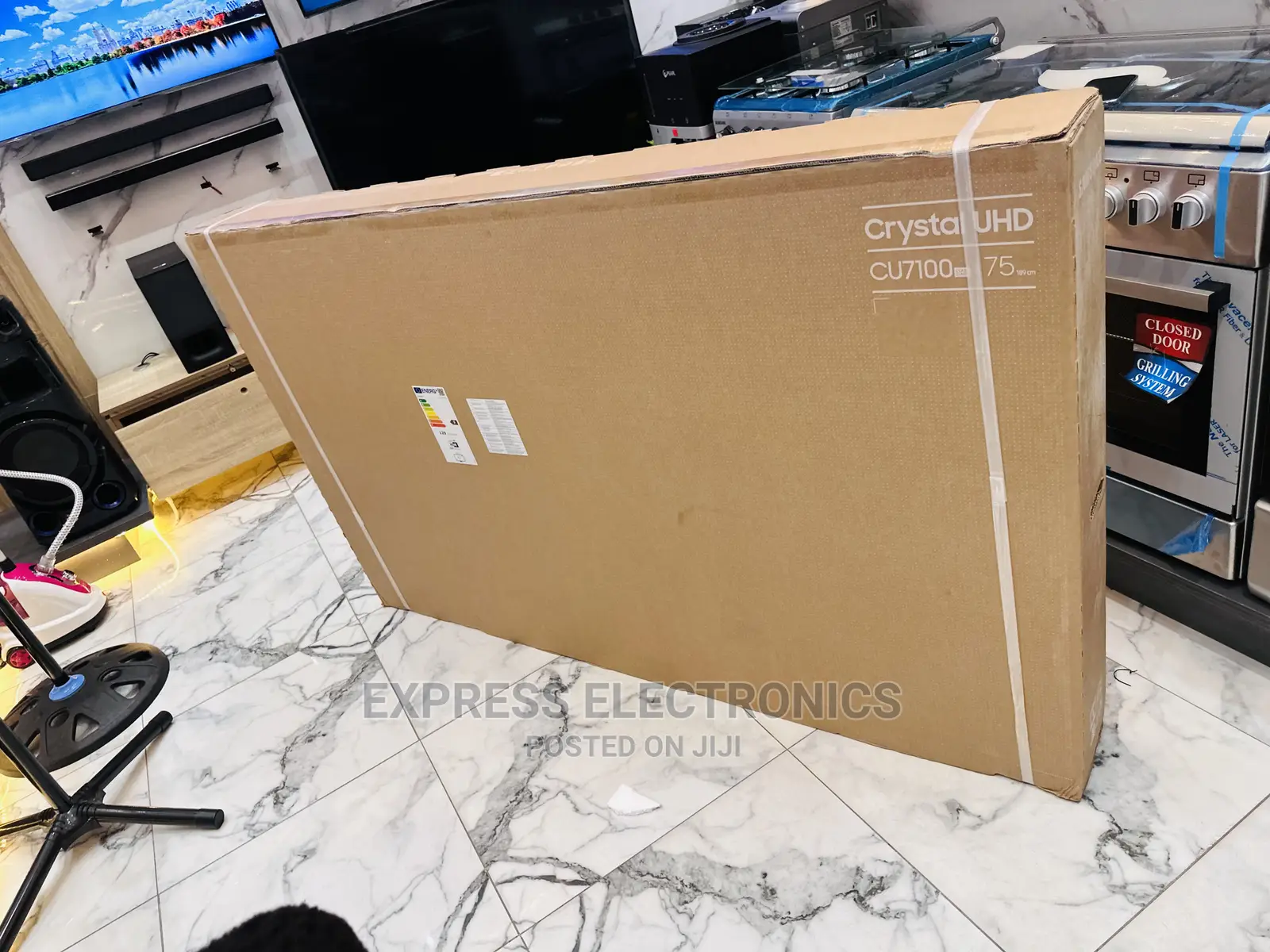 Neatly Sealed UHD Smart Cu7172 75” Samsung