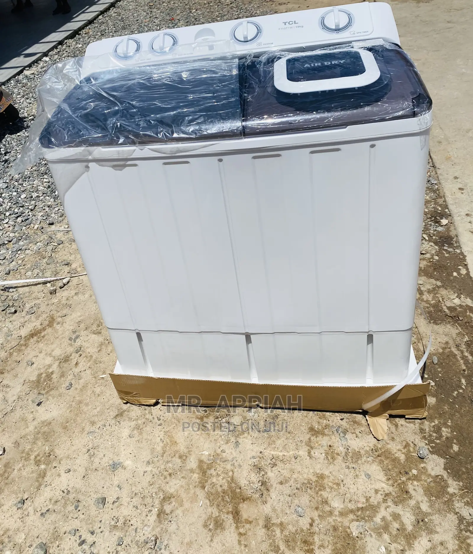 Sleek Design TCL Top Load Washingmachine(10KG) 