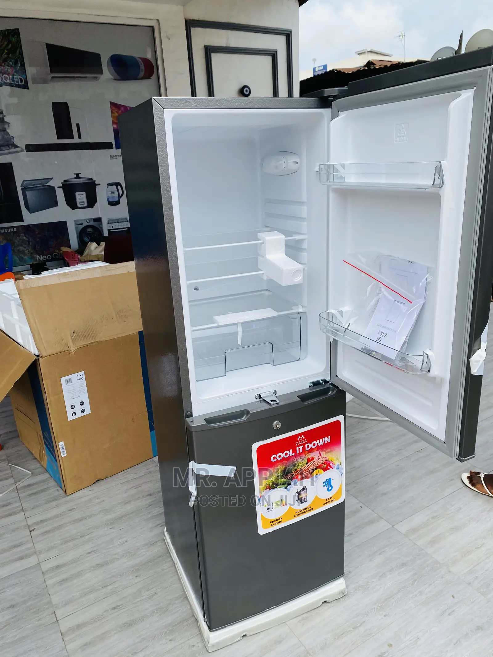 High Efficient Zara 201l Refrigerator(Zara-240bf)