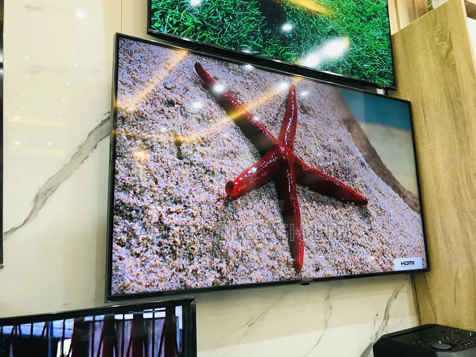 Experience 50 Inches Glossy LED Asano Tv