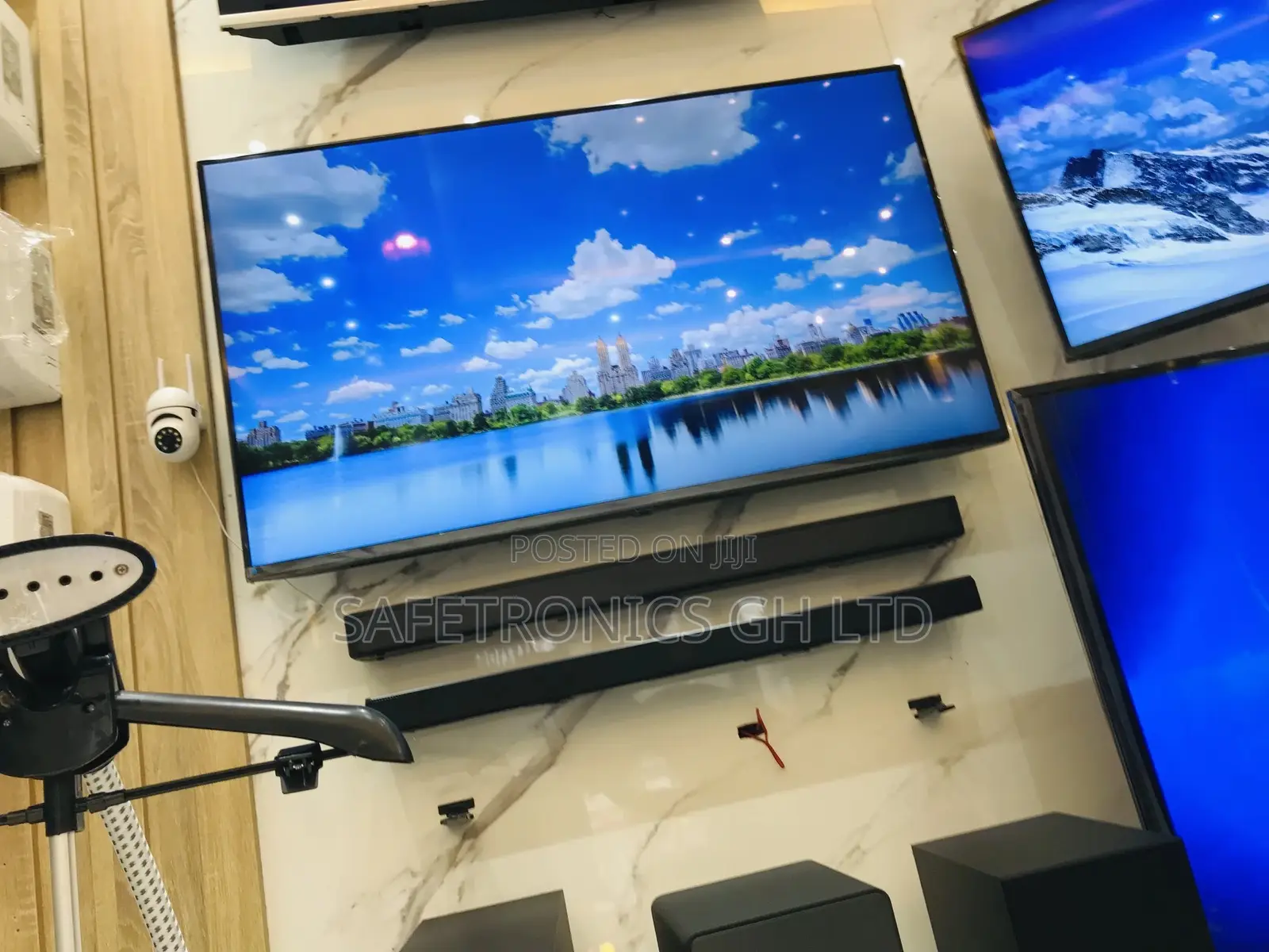 Glossy LED Samsung UHD Crystal Tv 75 Inches Glossy Tv