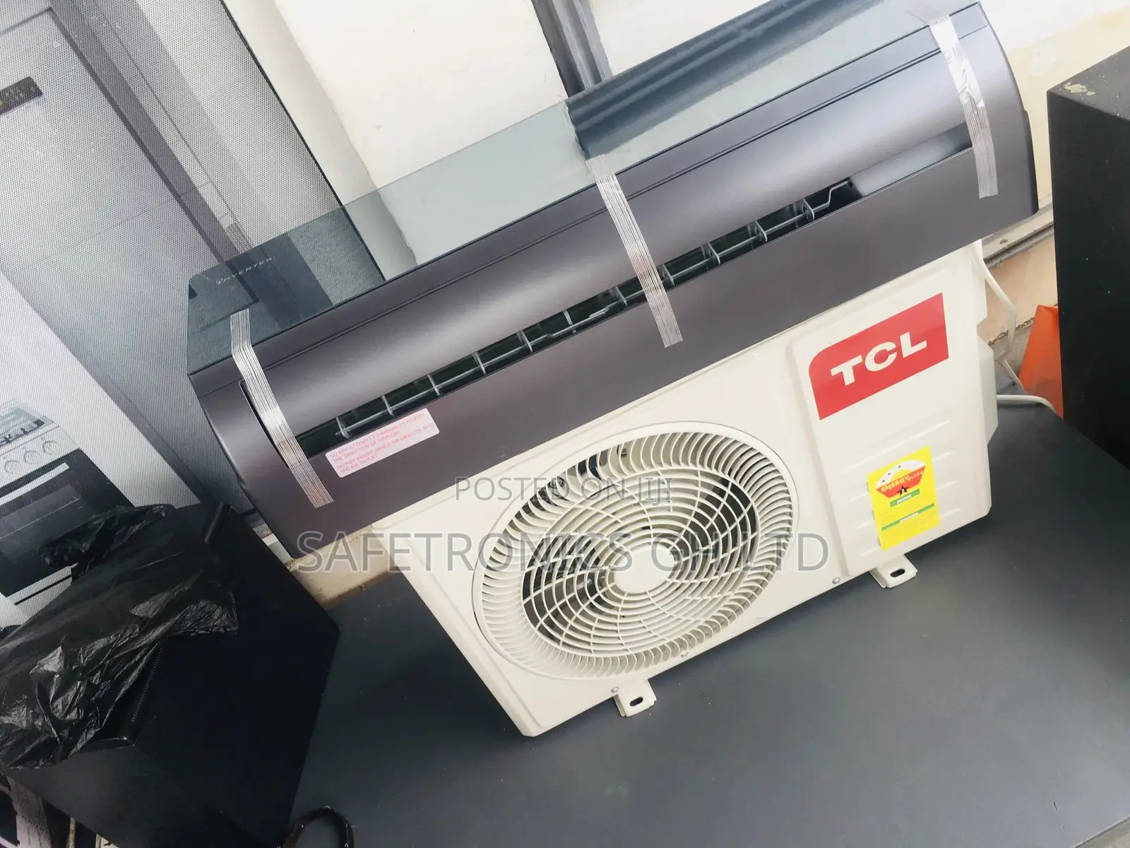 Essential Mirror TCL 2.0hp Inverter Airconditioner Split Gas