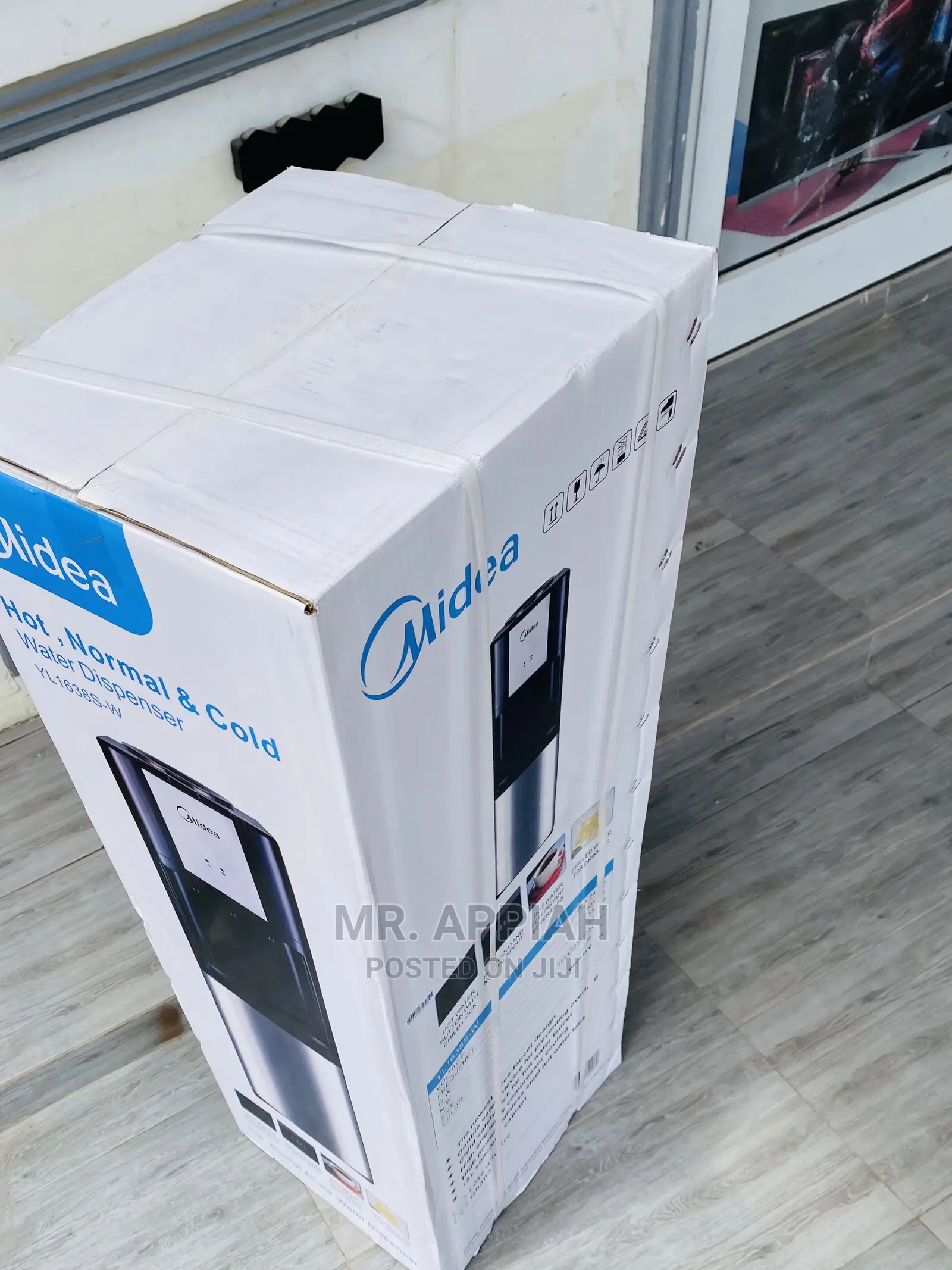 Extremely Chilling Midea Hot/ColdWater Dispenser Yl 1638s-W